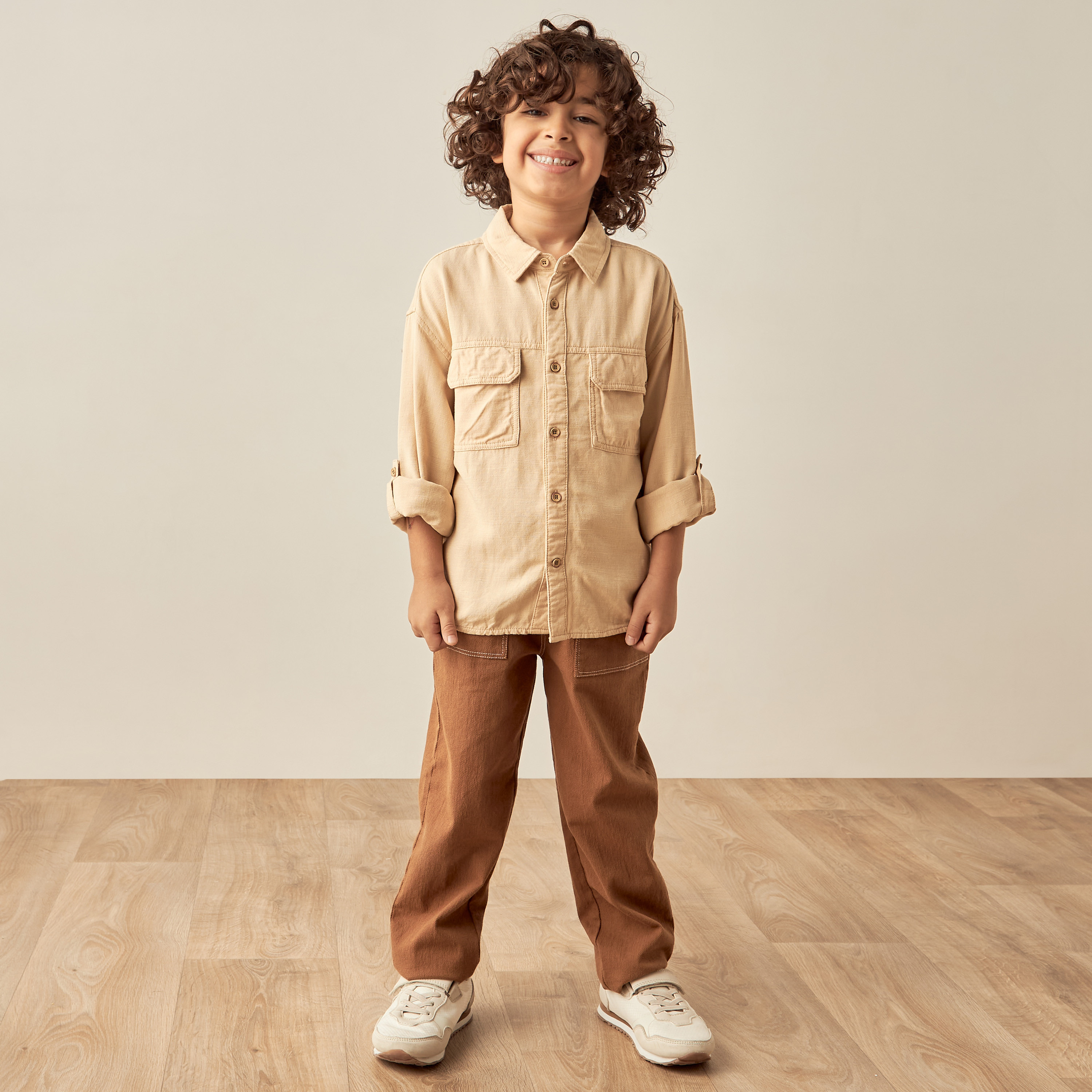 قميص سادة بأكمام طويلة وجيب على الصدر من إليجو-boys-clothing-shirts-image-2