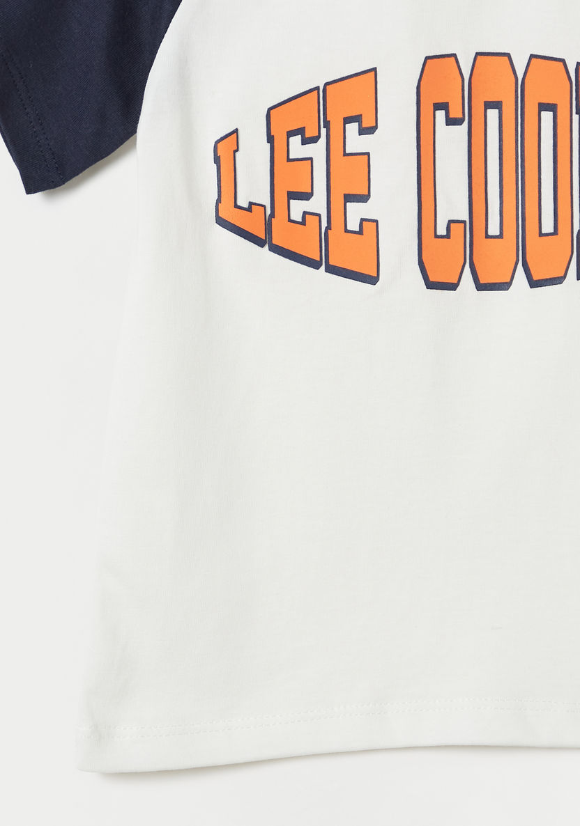 Lee Cooper Logo T-shirt with Raglan Sleeves-T Shirts-image-2