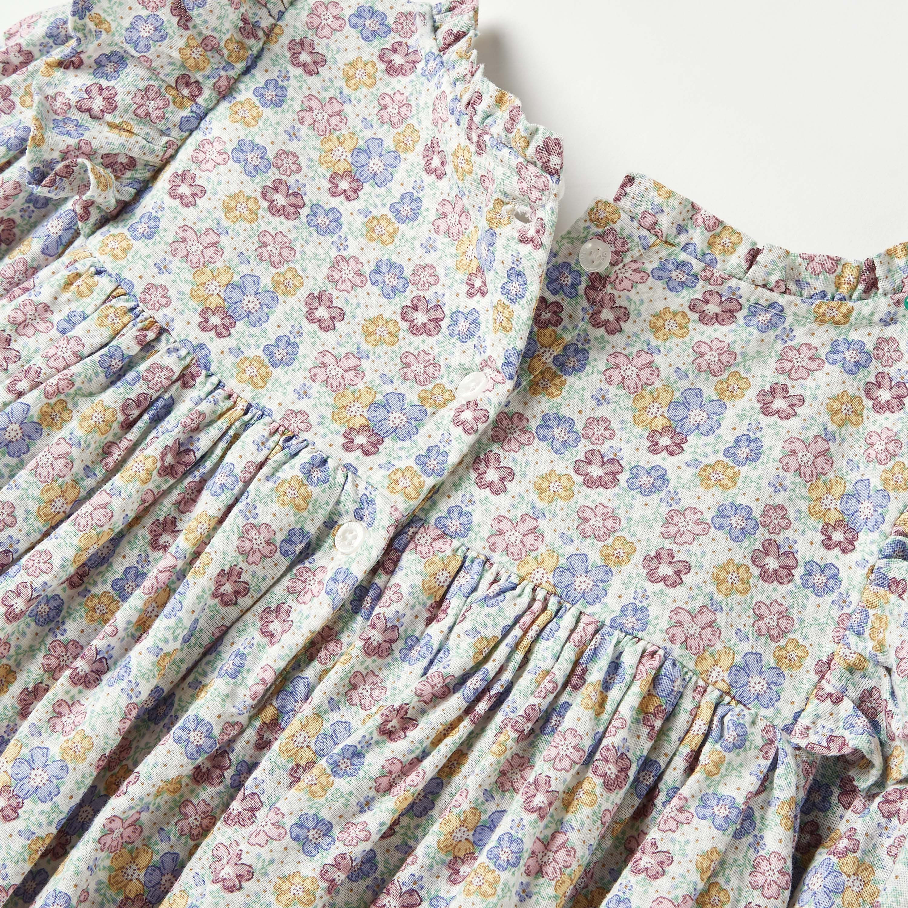 فستان بأكمام طويلة وتفاصيل كشكش وطبعات أزهار من جونيورز-baby-girls-clothing-dressesandjumpsuits-image-4