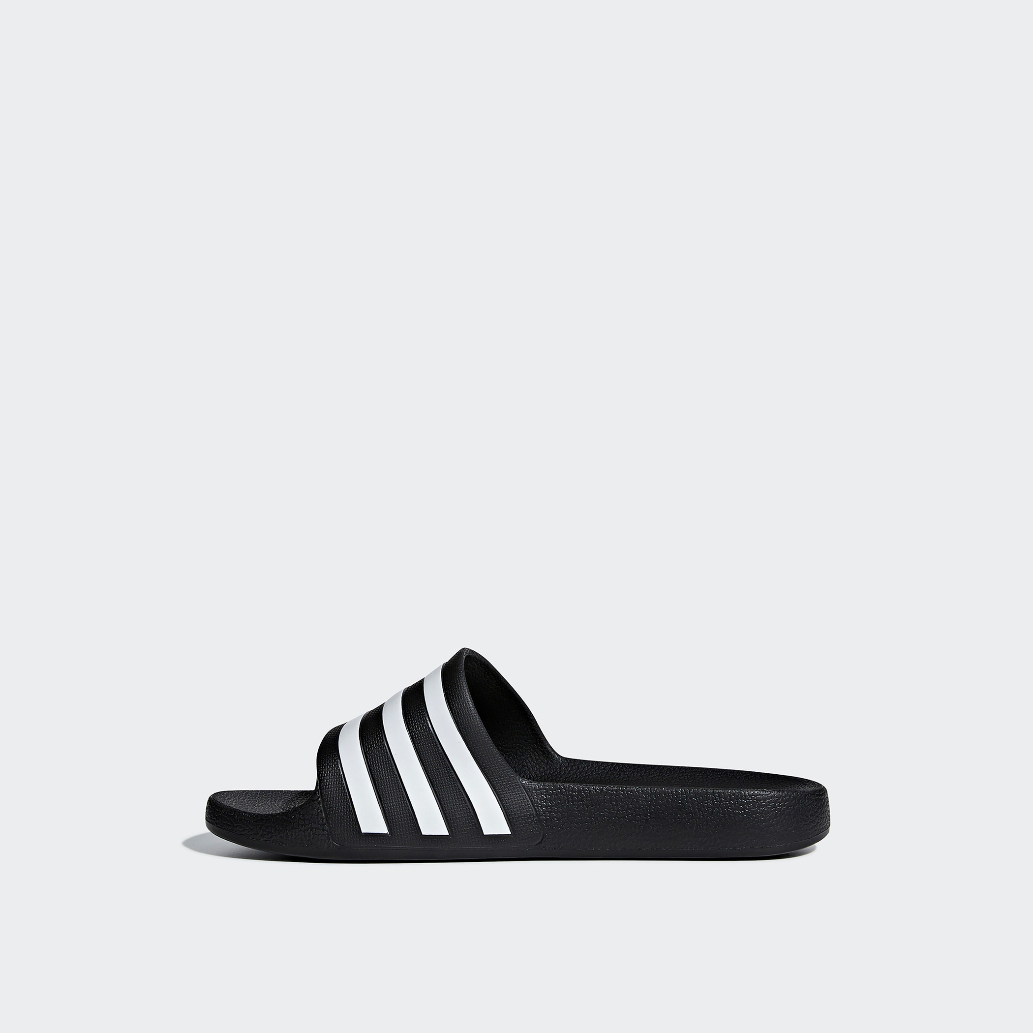 شبشب خفيف أديليت للرجال من أديداس - F35543-men-shoes-flipflopsandslides-image-1
