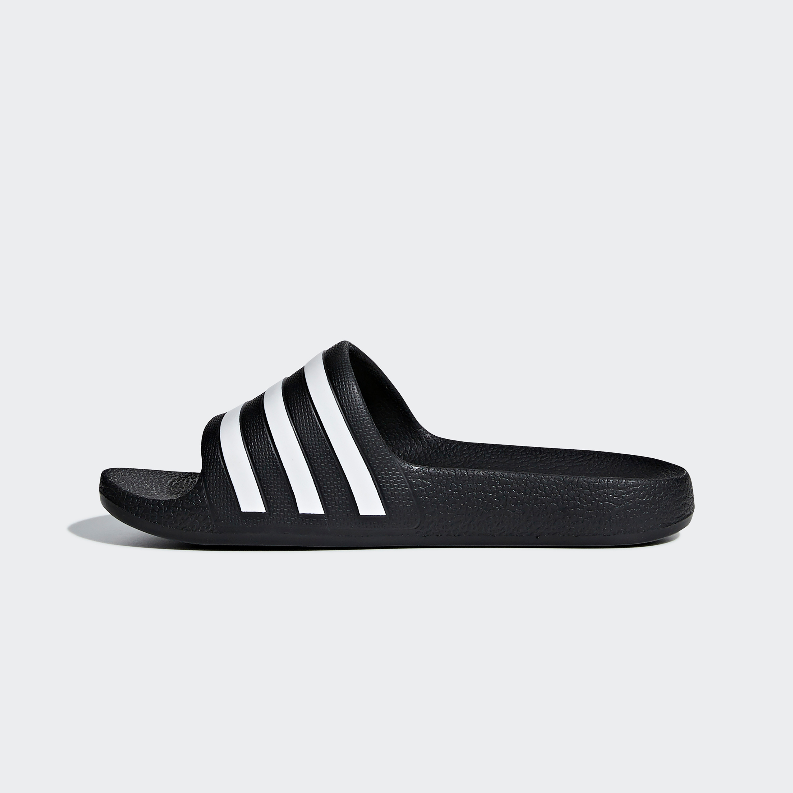 حذاء سباحة للأطفال من أديداس - أديليت أكوا سلايدز-boys-shoes-flipflopsandslides-image-2