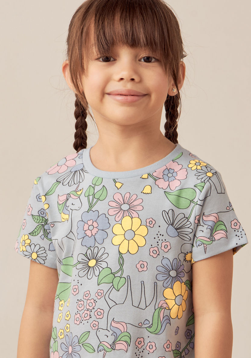 Juniors All-Over Floral Print T-shirt with Crew Neck and Short Sleeves-T Shirts-image-2