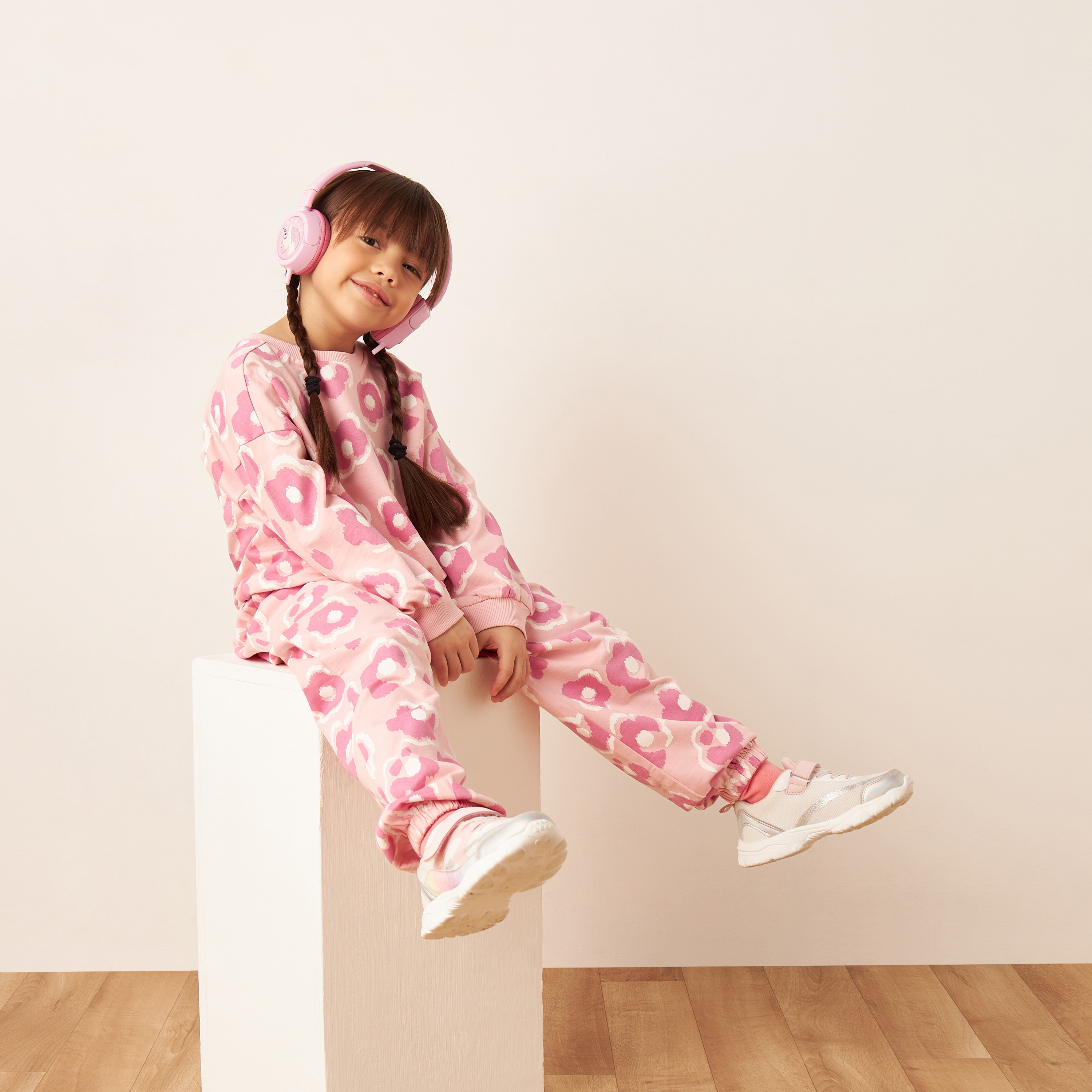 بنطلون بجيوب ورباط إغلاق وطبعات زهرية من جونيورز-baby-girls-clothing-bottoms-trousers-image-2