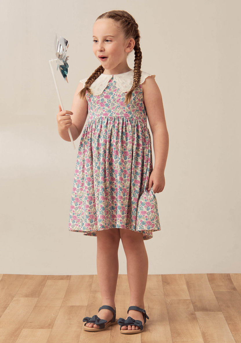 Juniors Floral Print Sleeveless Dress with Peter Pan Collar-Dresses%2C Gowns and Frocks-image-0