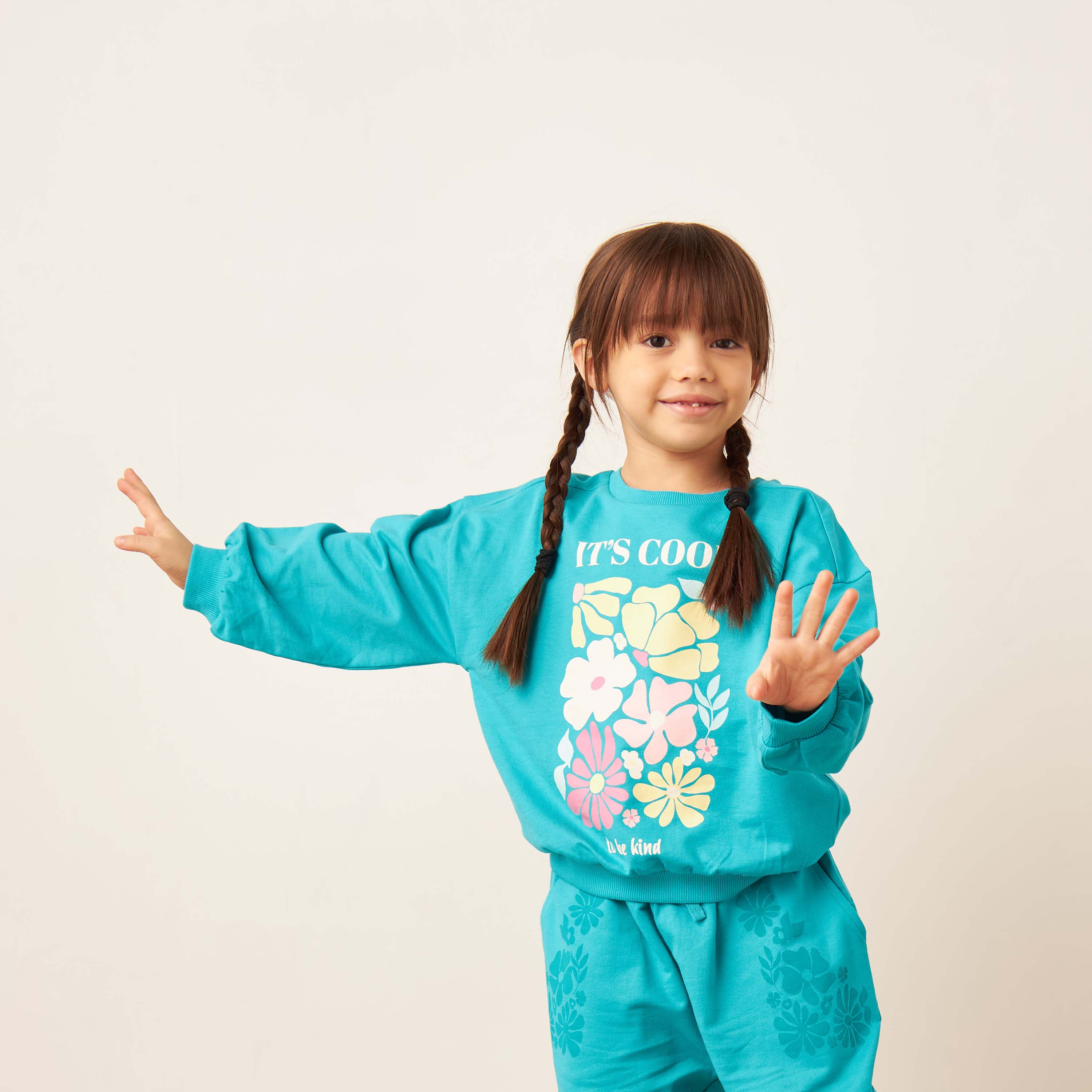 Juniors Floral Print Sweatshirt with Long Sleeves-baby-girls-clothing-winterwear-sweatshirts-image-1
