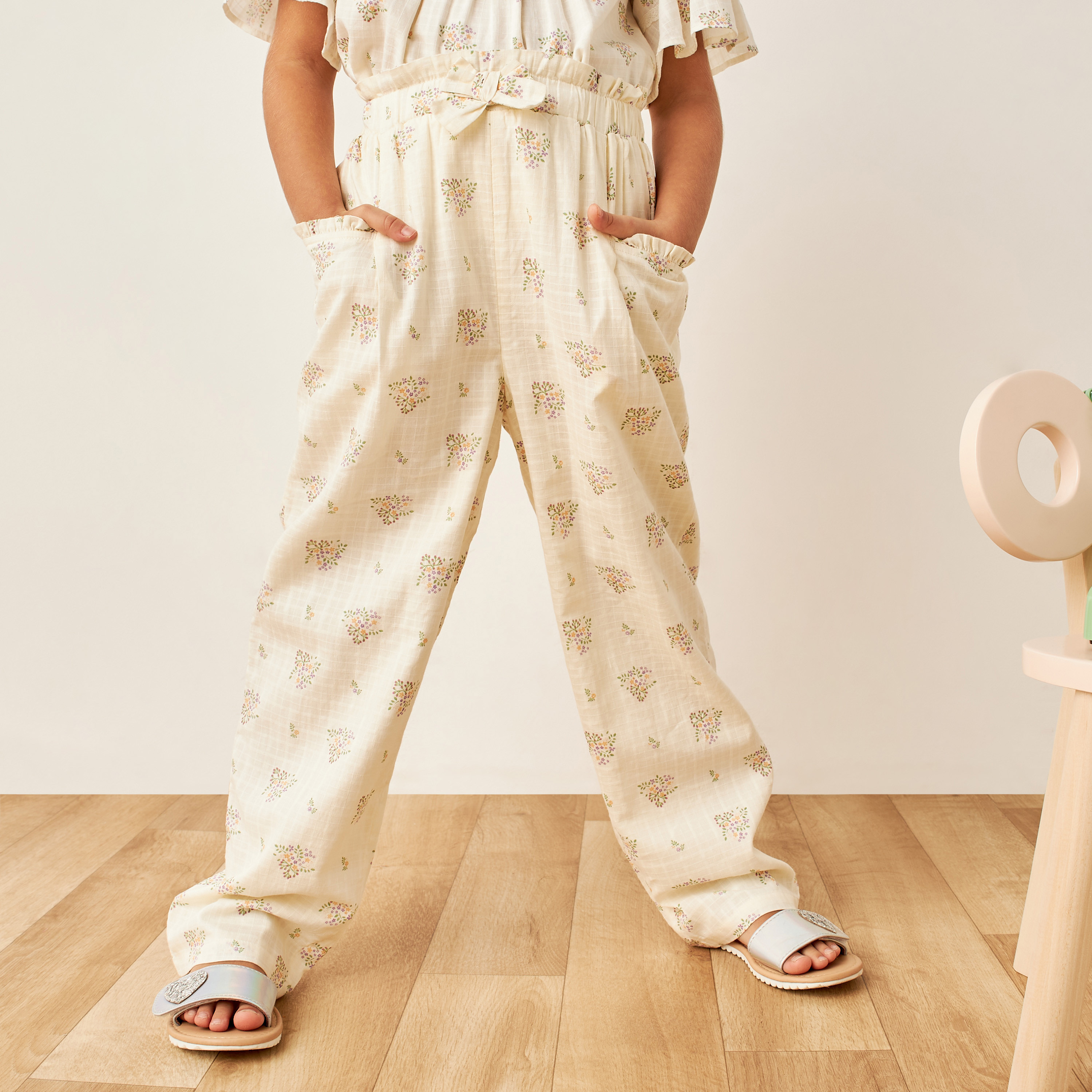 بنطلون بخصر مطاطي وجيوب وطبعات من إليجو-baby-girls-clothing-bottoms-trousers-image-1