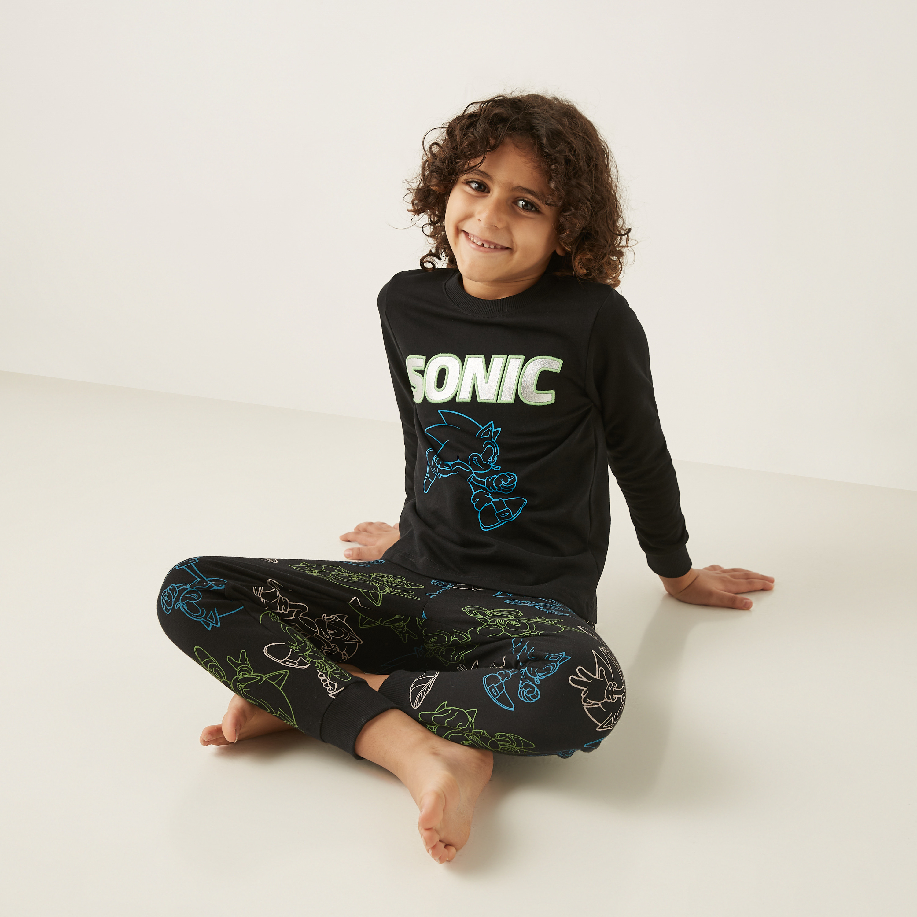 Buy Baby Boys Sonic the Hedgehog Print Long Print T shirt and Pyjama Set Online Centrepoint UAE