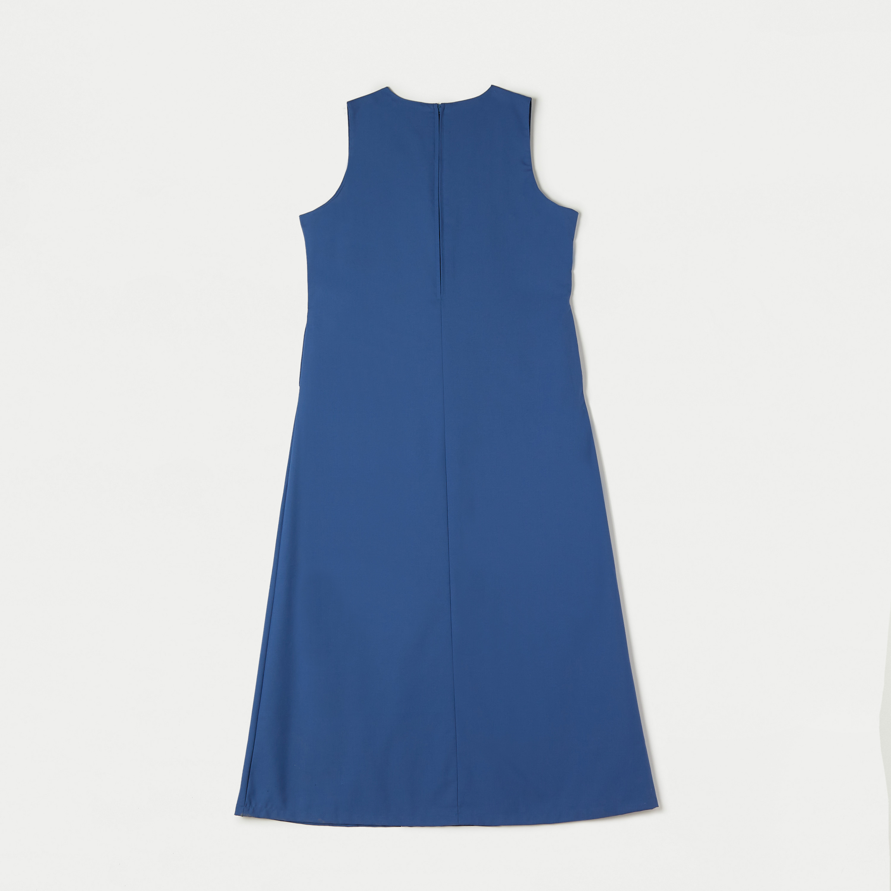 Juniors Solid Pinafore with V-neck and Zip Closure-girls-clothing-schoolwear-dresses-image-3