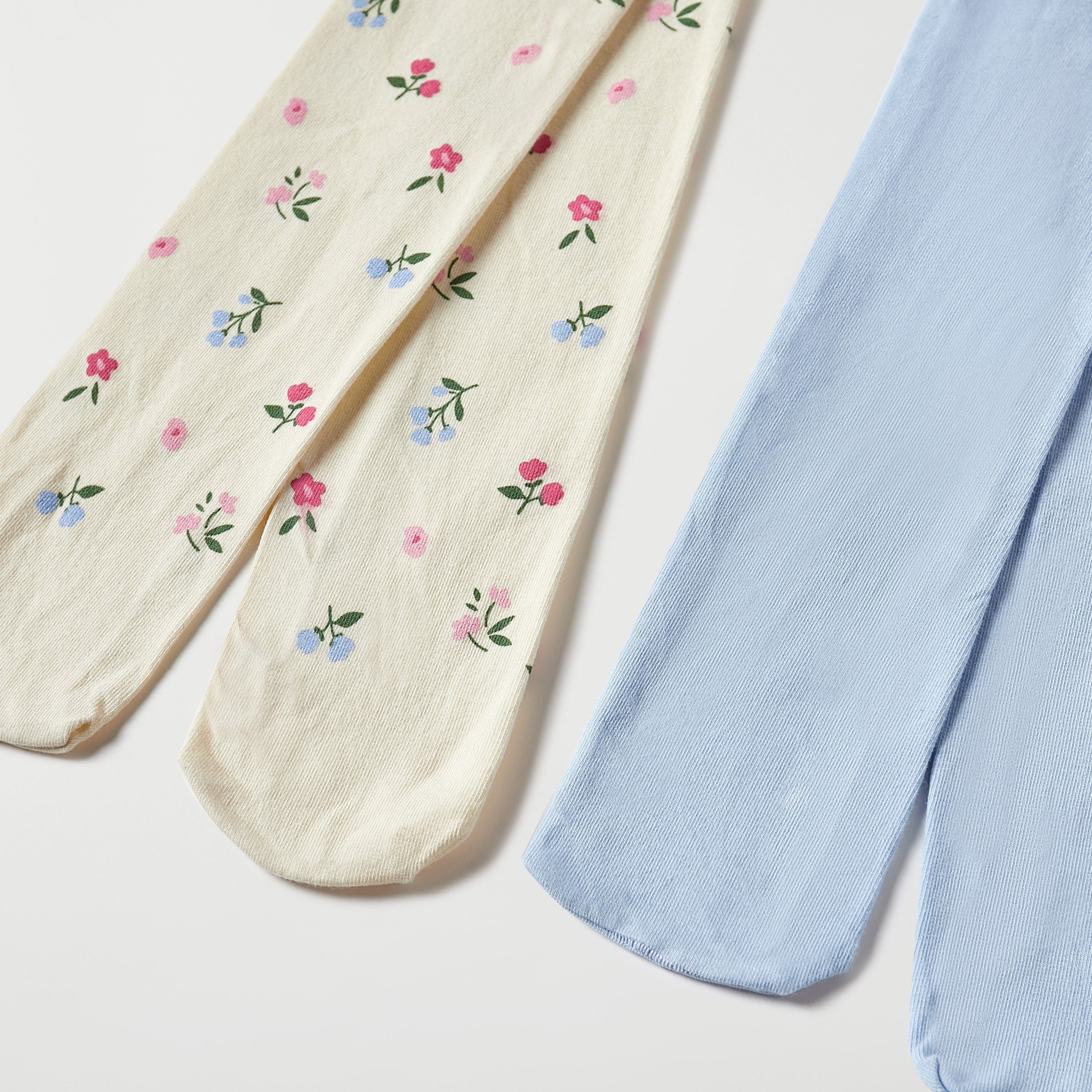 جوارب كولون من جونيورز - طقم من قطعتين-girls-accessories-socks-image-3