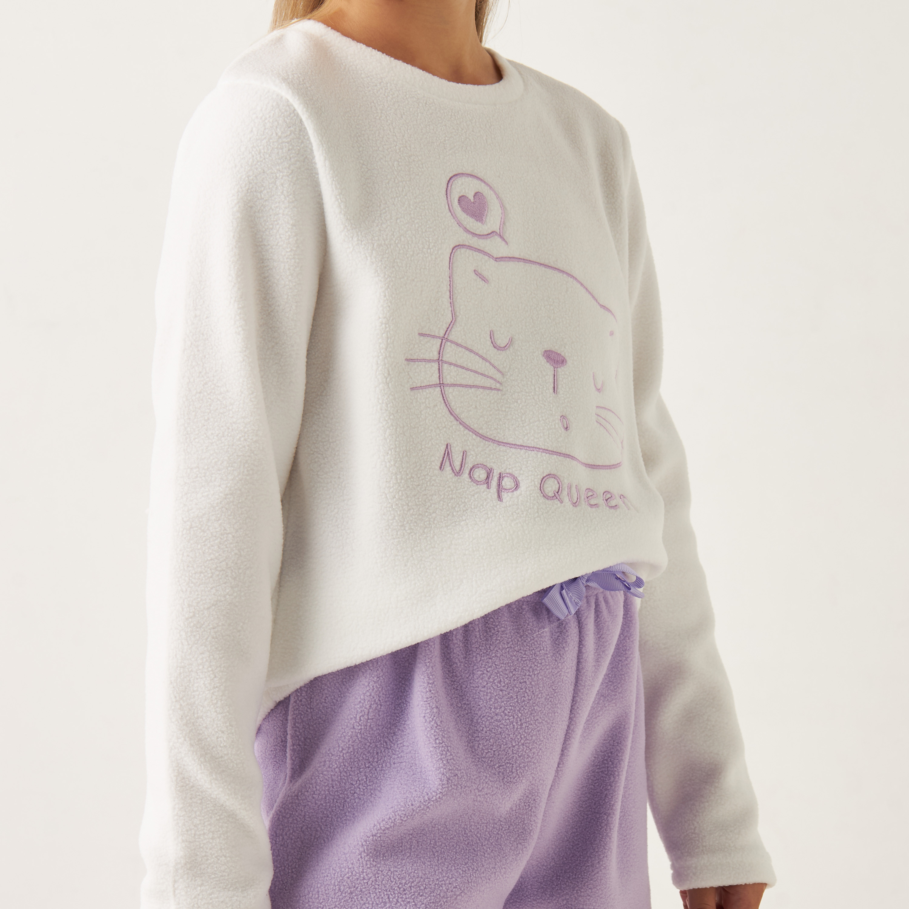 Juniors Embroidered Long Sleeves T-shirt and Pyjama Set-girls-clothing-nightwear-image-5