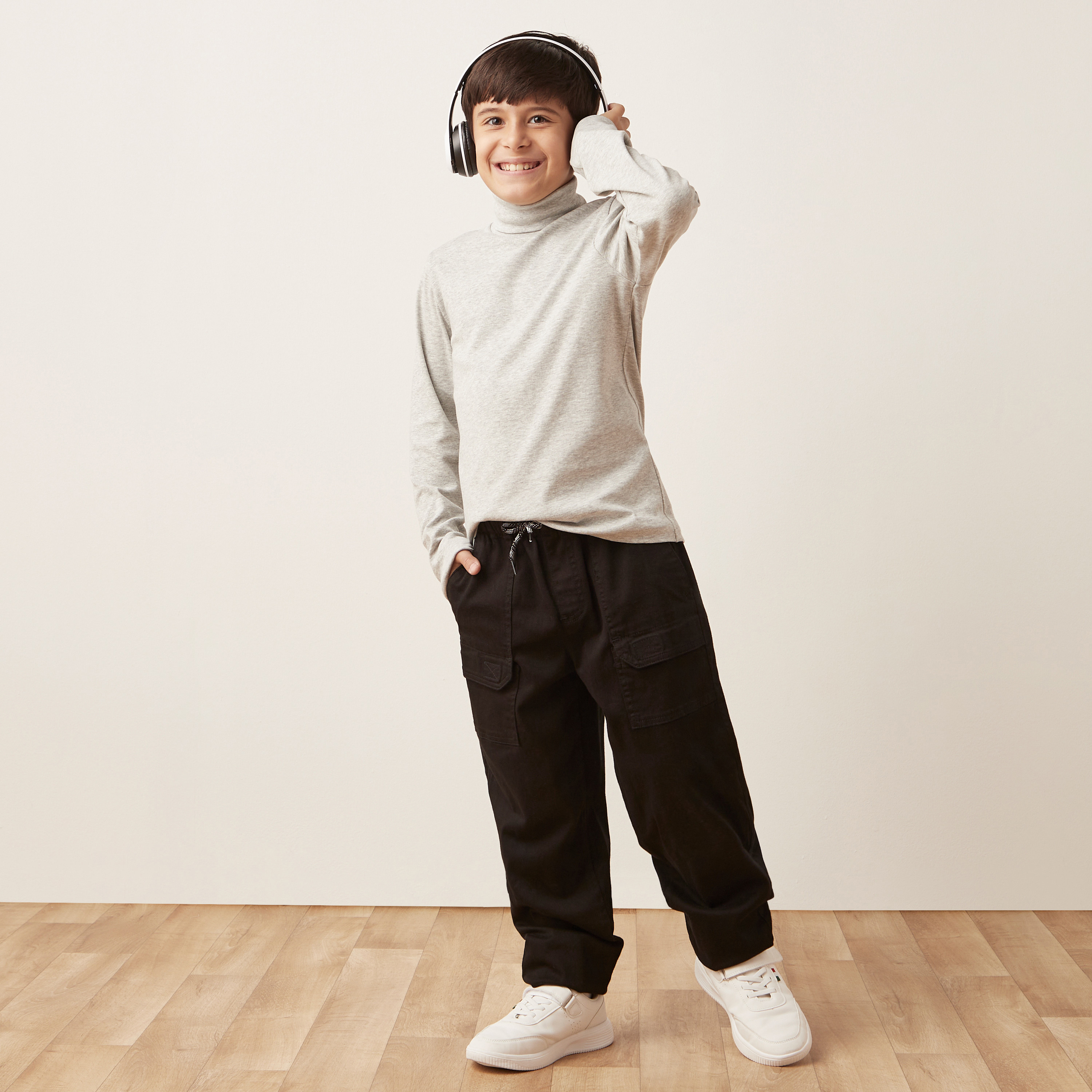 Juniors Solid Turtleneck T-shirt with Long Sleeves-boys-clothing-tshirtsandpolos-image-2