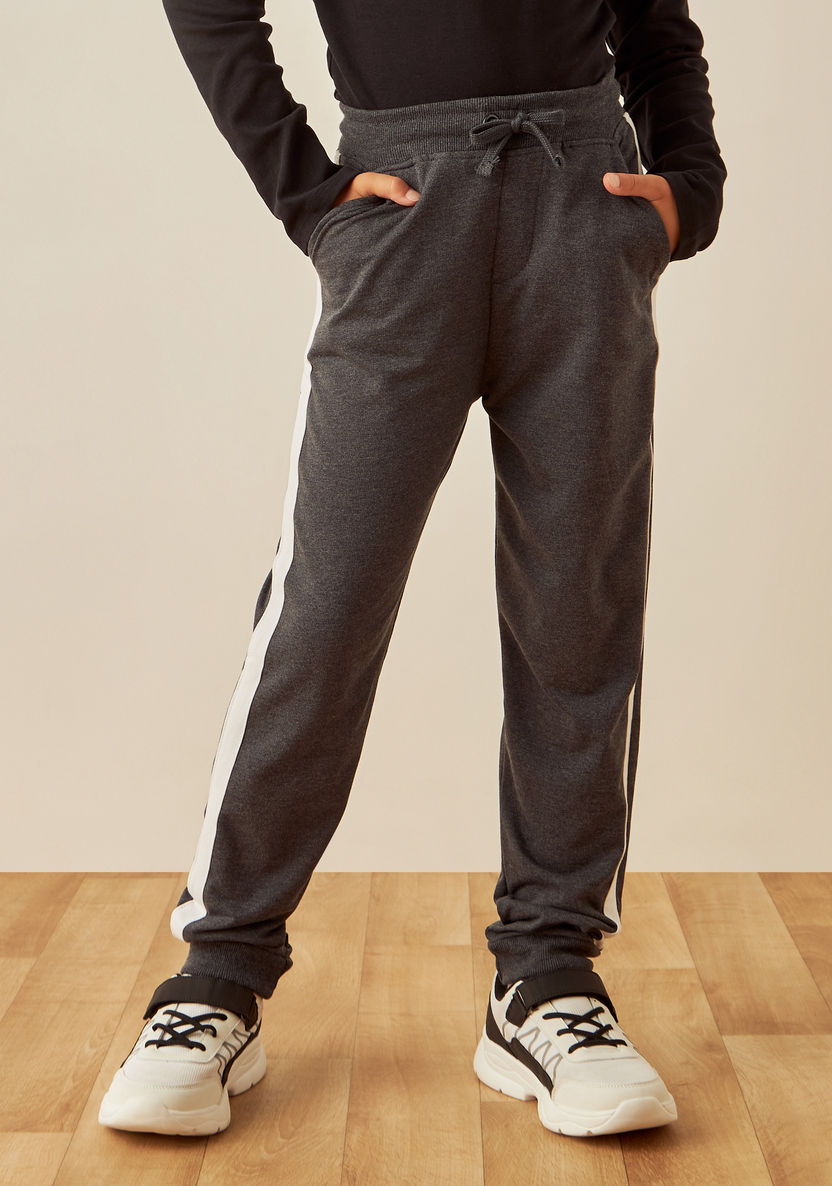 Juniors Panelled Joggers with Drawstring Closure and Pockets-Joggers-image-0