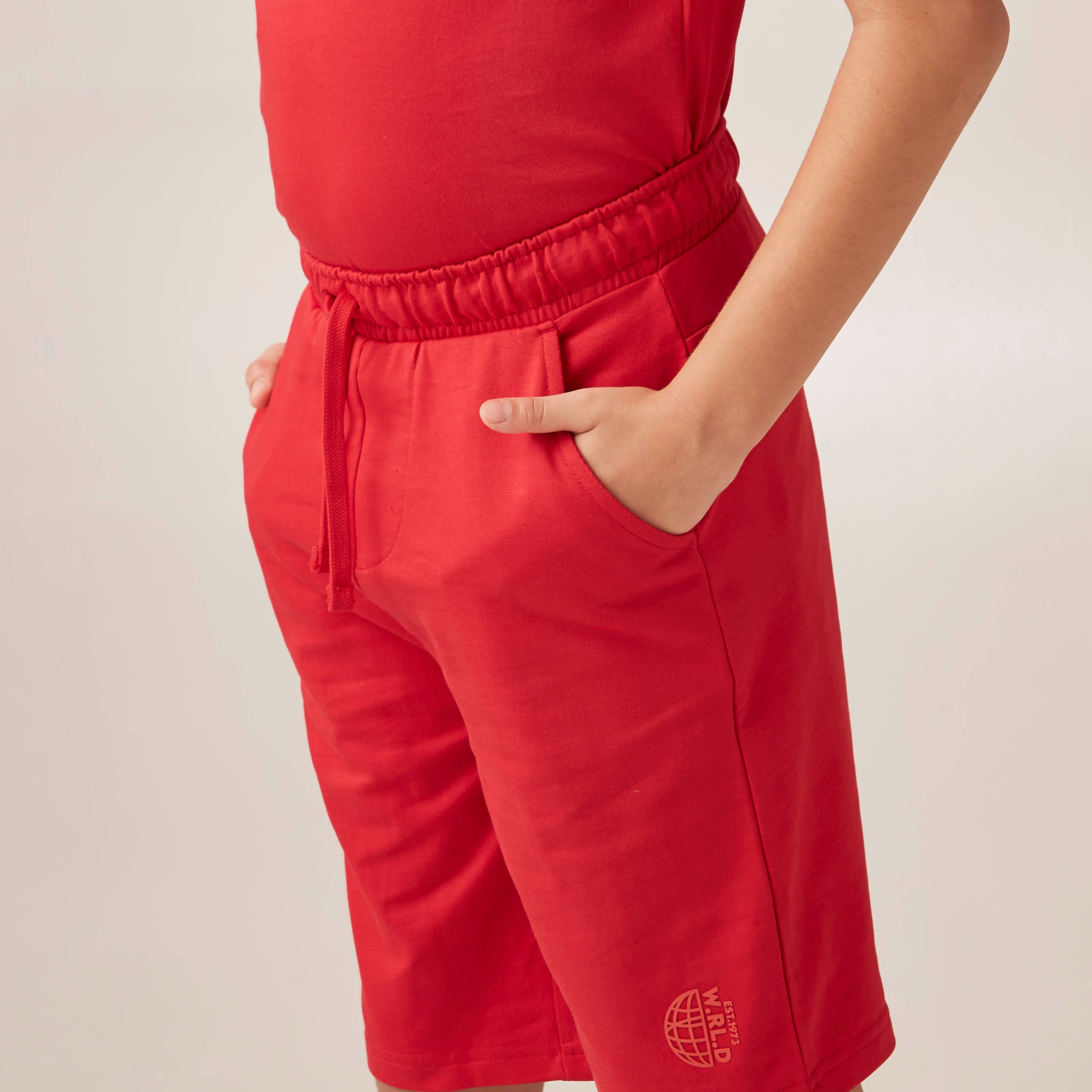 شورت سادة برباط إغلاق وجيوب من جونيورز-boys-clothing-bottoms-shorts-image-3