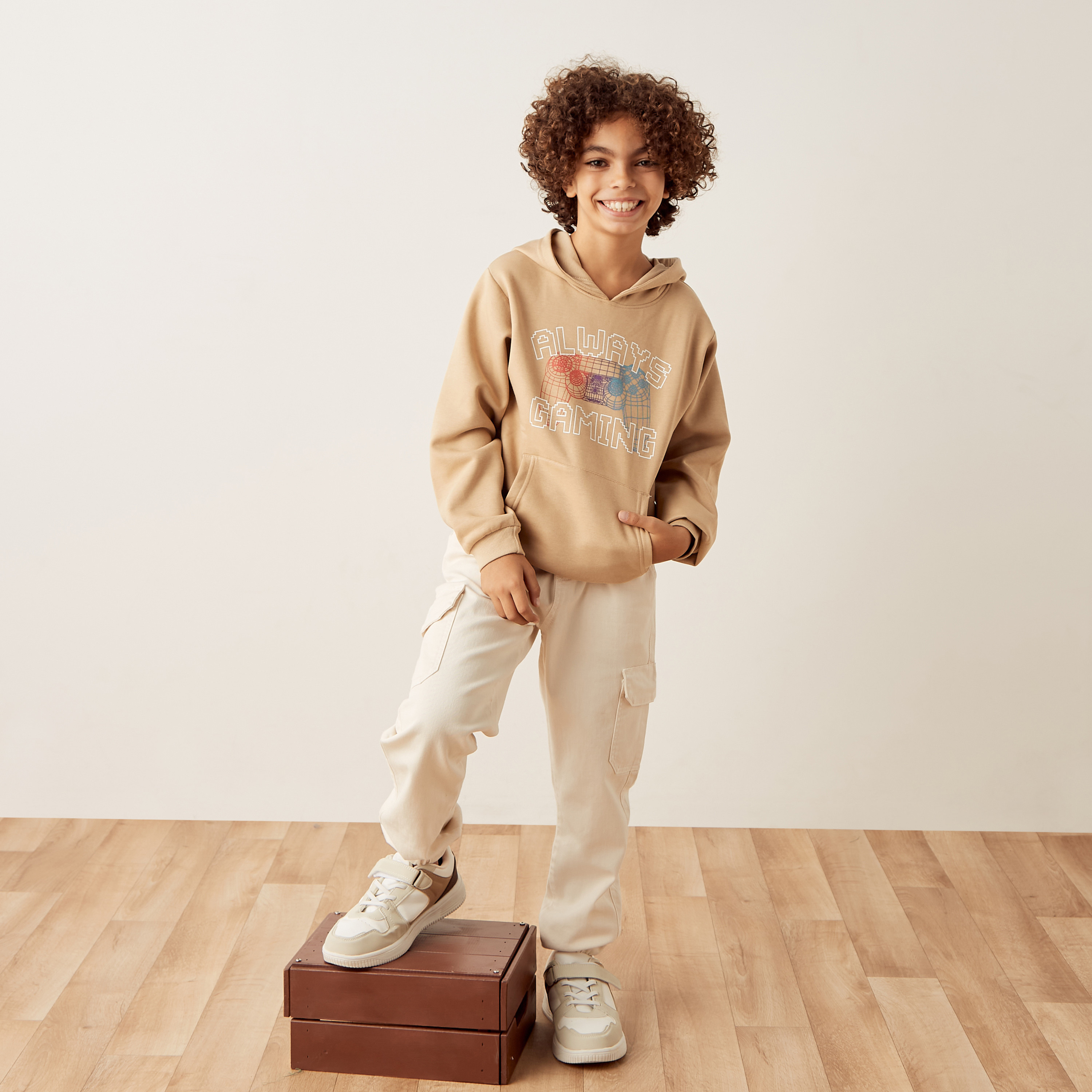 Juniors Solid Cargo Joggers with Drawstring Closure-boys-clothing-bottoms-trousers-image-2