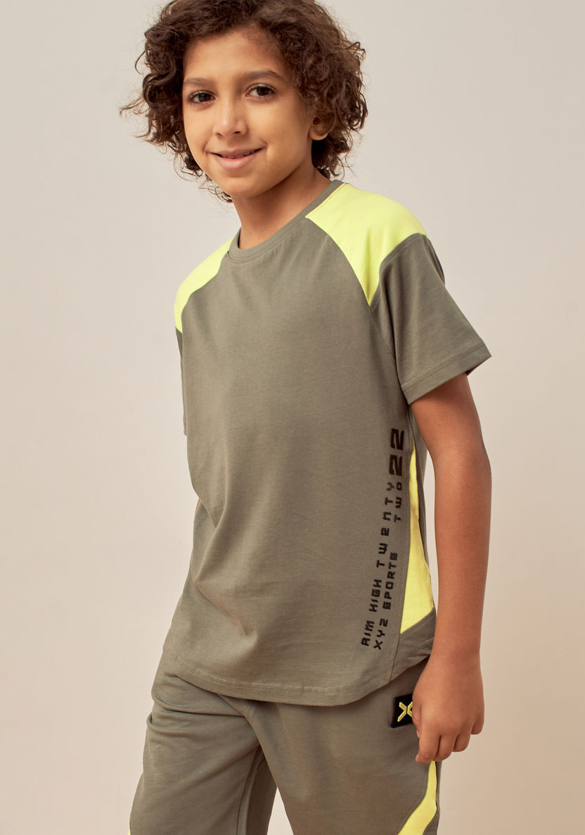 XYZ Panelled T-shirt and Shorts Set-Clothes Sets-image-1