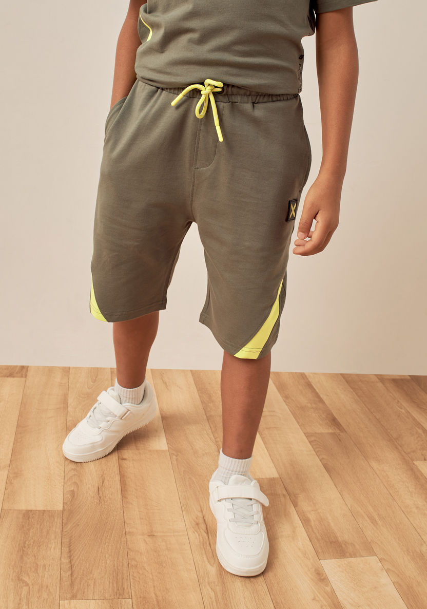 XYZ Panelled T-shirt and Shorts Set-Clothes Sets-image-2