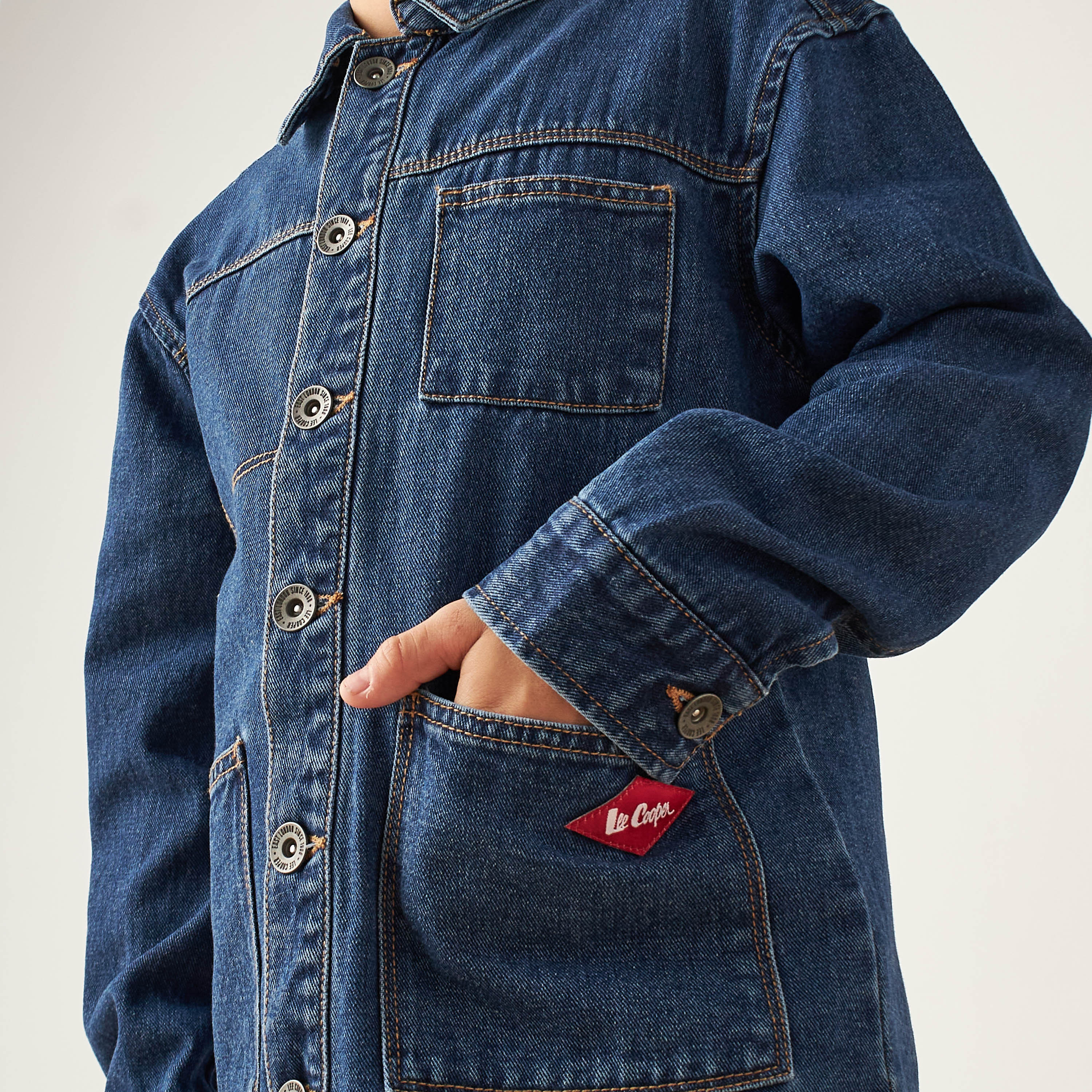 Buy Lee Cooper Plain Denim Jacket with Long Sleeves and Flap Pockets Online  for Boys | Centrepoint Bahrain