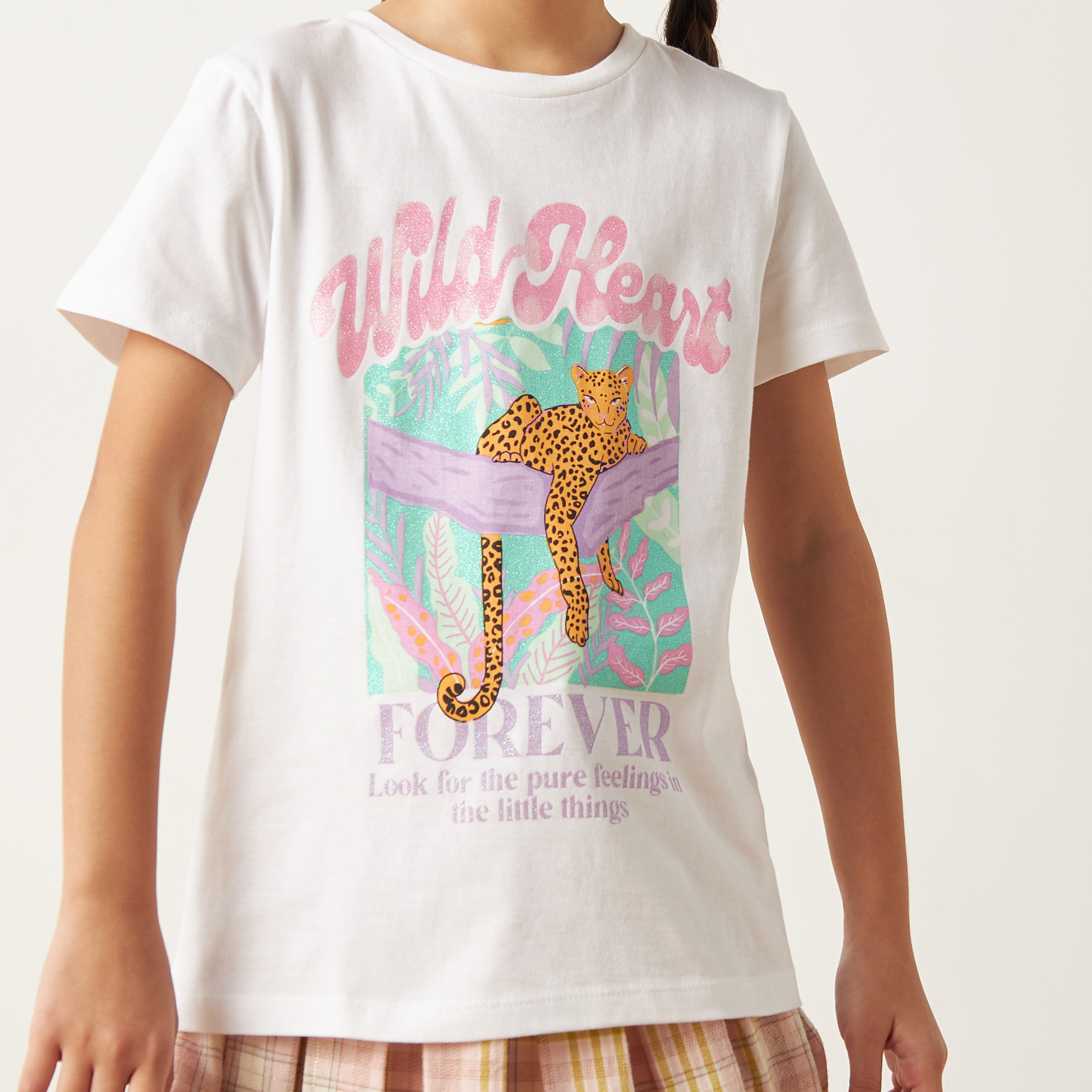 Juniors Graphic Print T-shirt with Short Sleeves-girls-clothing-tshirts-image-3