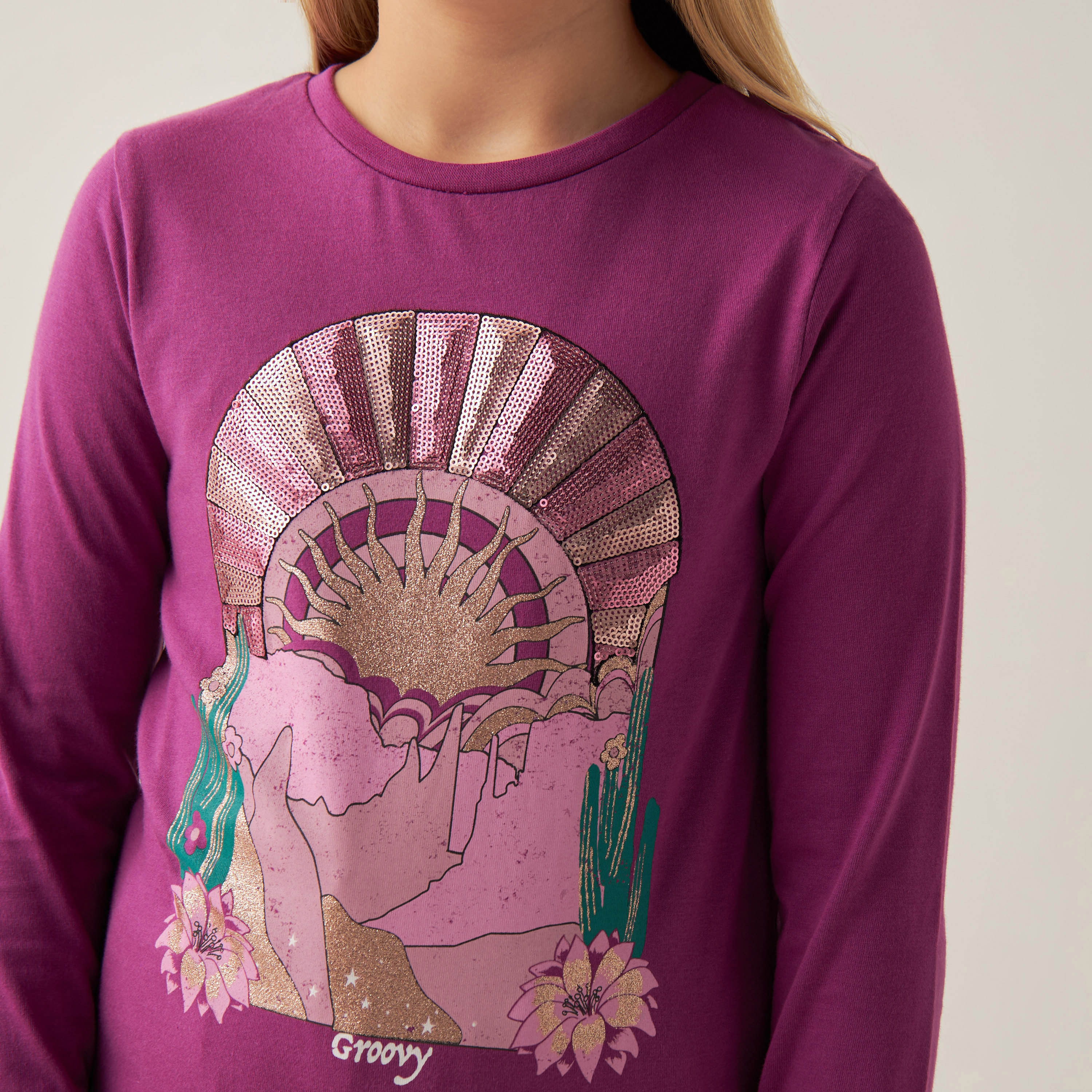 Juniors Graphic Print Crew Neck T-shirt with Long Sleeves-girls-clothing-tshirts-image-4