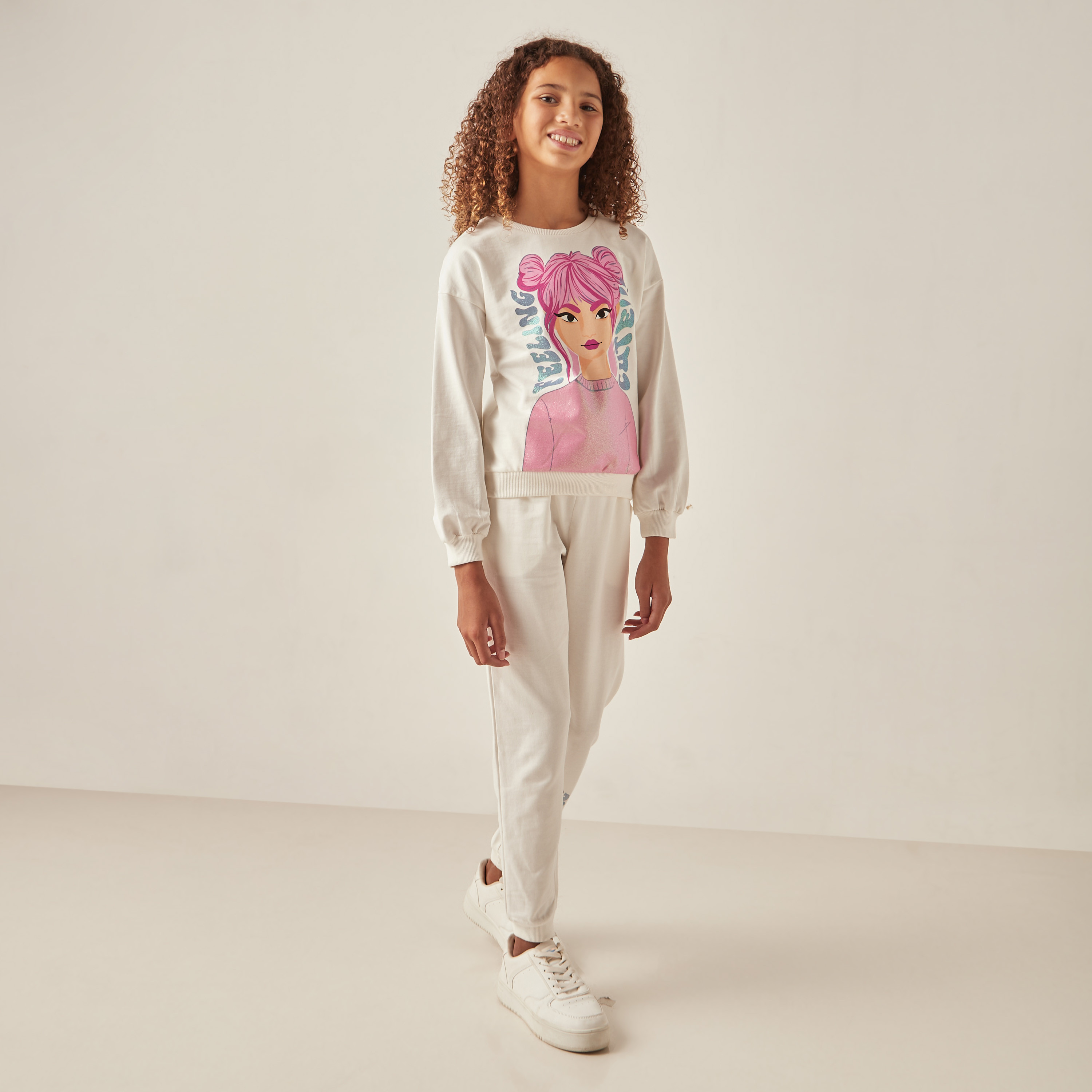 سويت شيرت بأكمام طويلة وطبعات من جونيورز-girls-clothing-sweatshirts-image-2