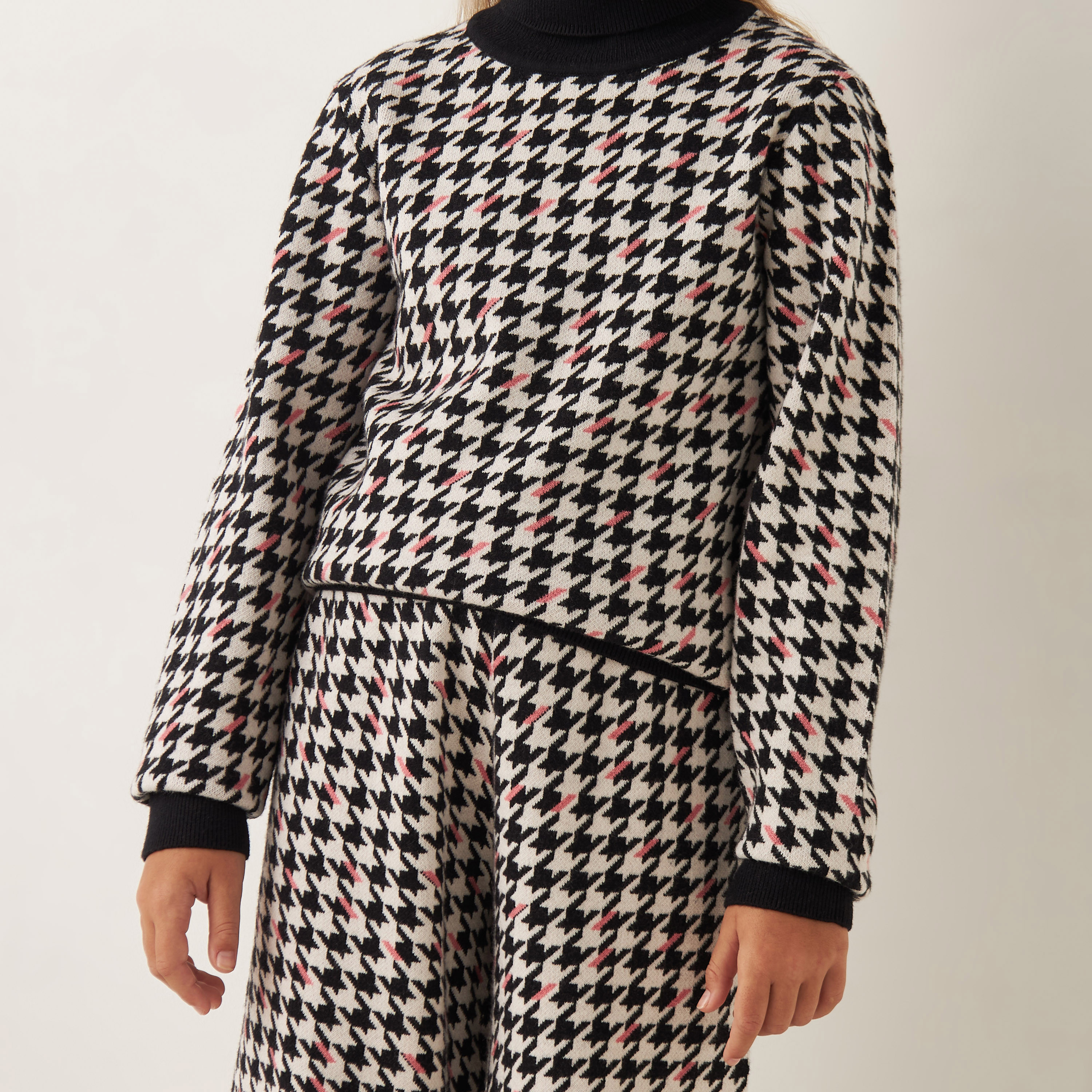 Juniors Houndstooth Print Turtle Neck Sweater and Pants Set-girls-clothing-setsandcoords-image-5