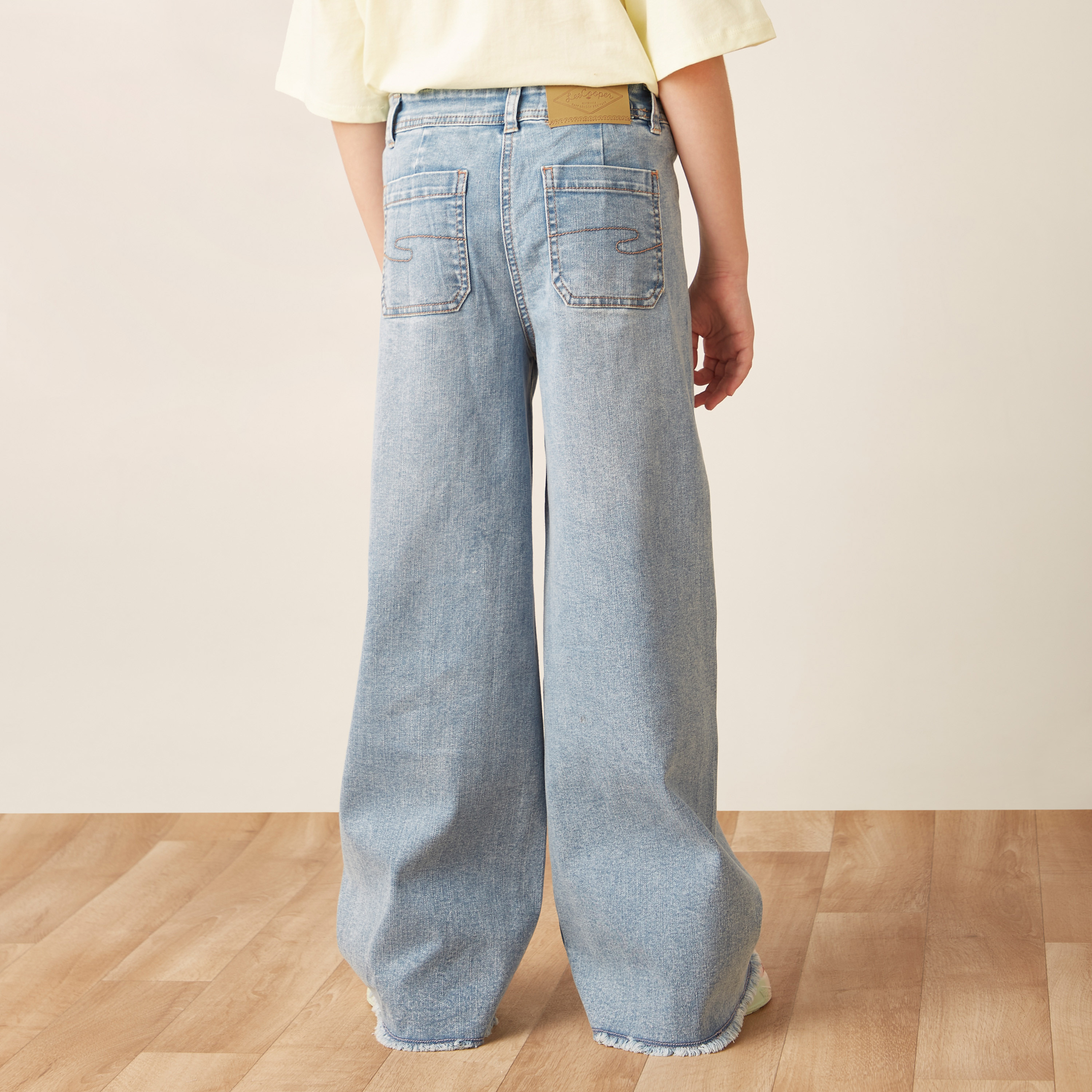 بنطلون جينز واسع الساقين للبنات من لي كوبر-girls-clothing-bottoms-trousers-image-4