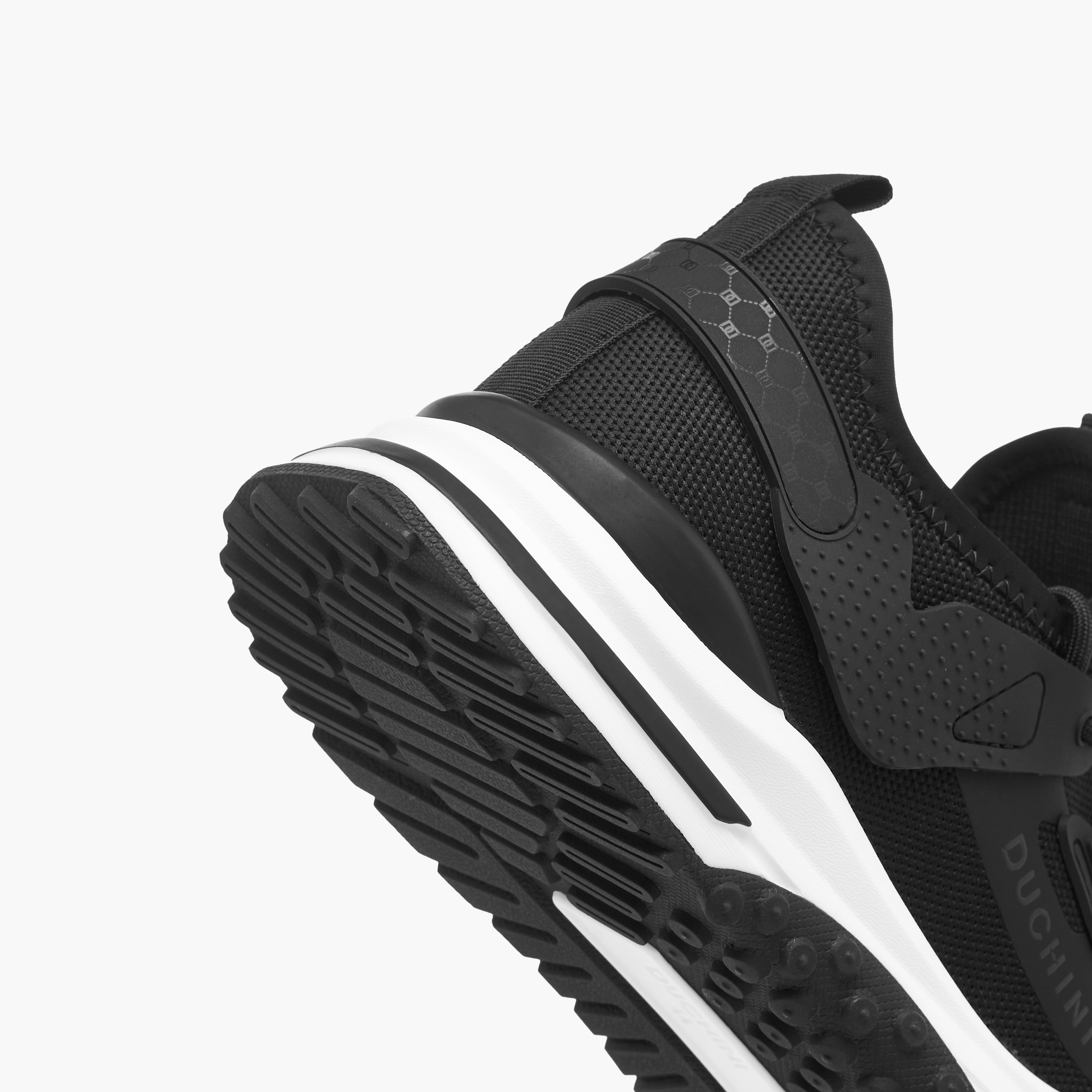 حذاء سنيكرز شبكي بطول الكاحل ورباط إغلاق للرجال من دوتشيني-men-shoes-sneakers-image-5