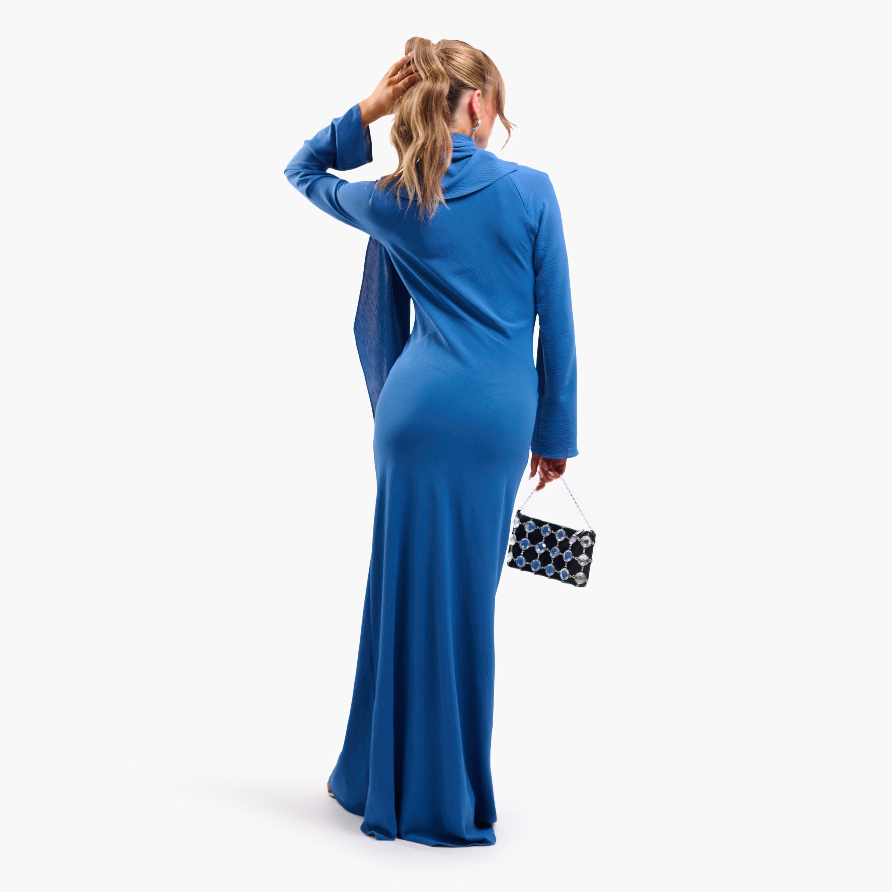 فستان ماكسي نسائي بياقة عالية وقماش بارز الملمس من فايا-women-clothing-dresses-image-4