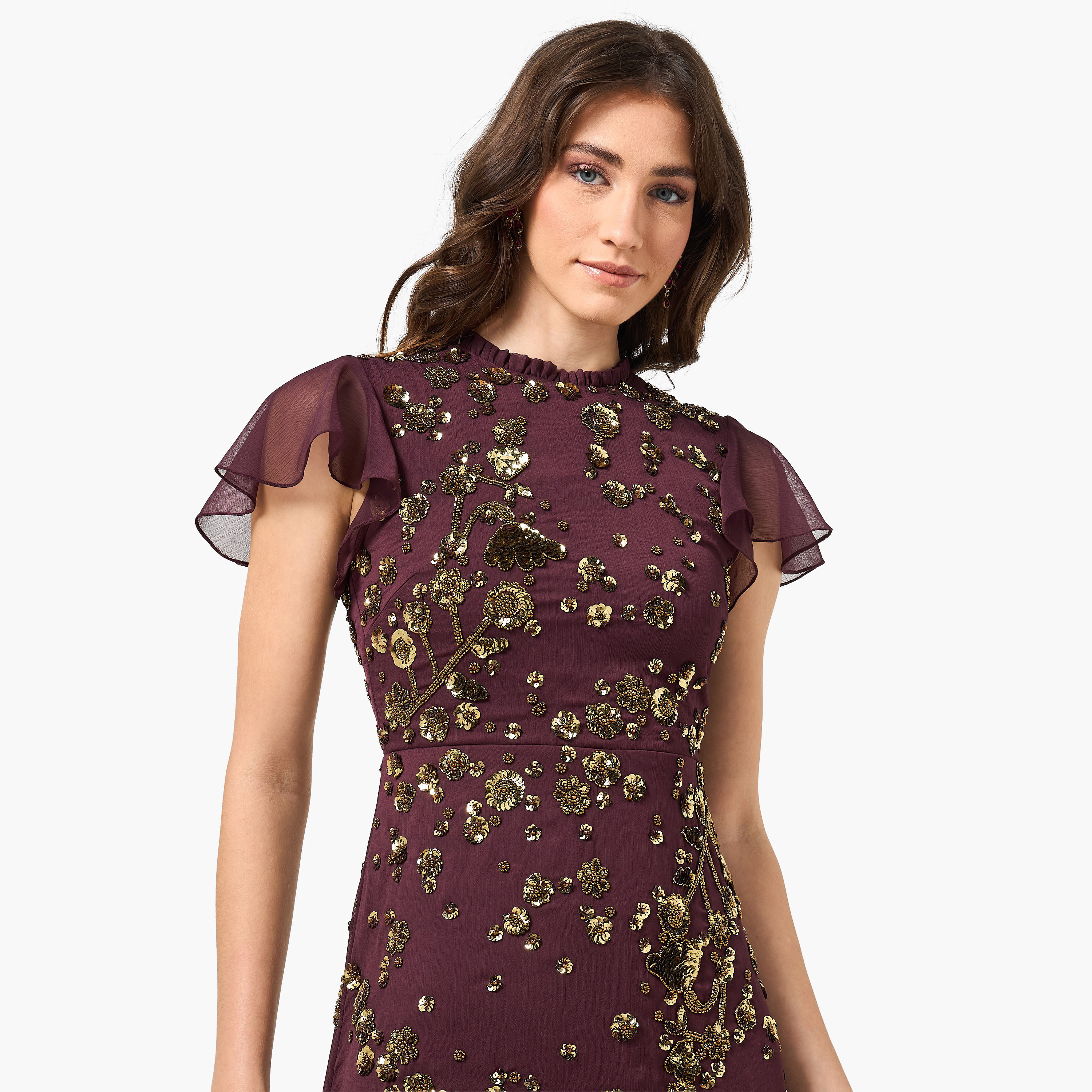 فستان سهرة ميدي نسائي بأكمام كاب وياقة بكشكشة ومزين بالخرز من فروك آند فريل - نبيتي-women-clothing-dresses-image-5