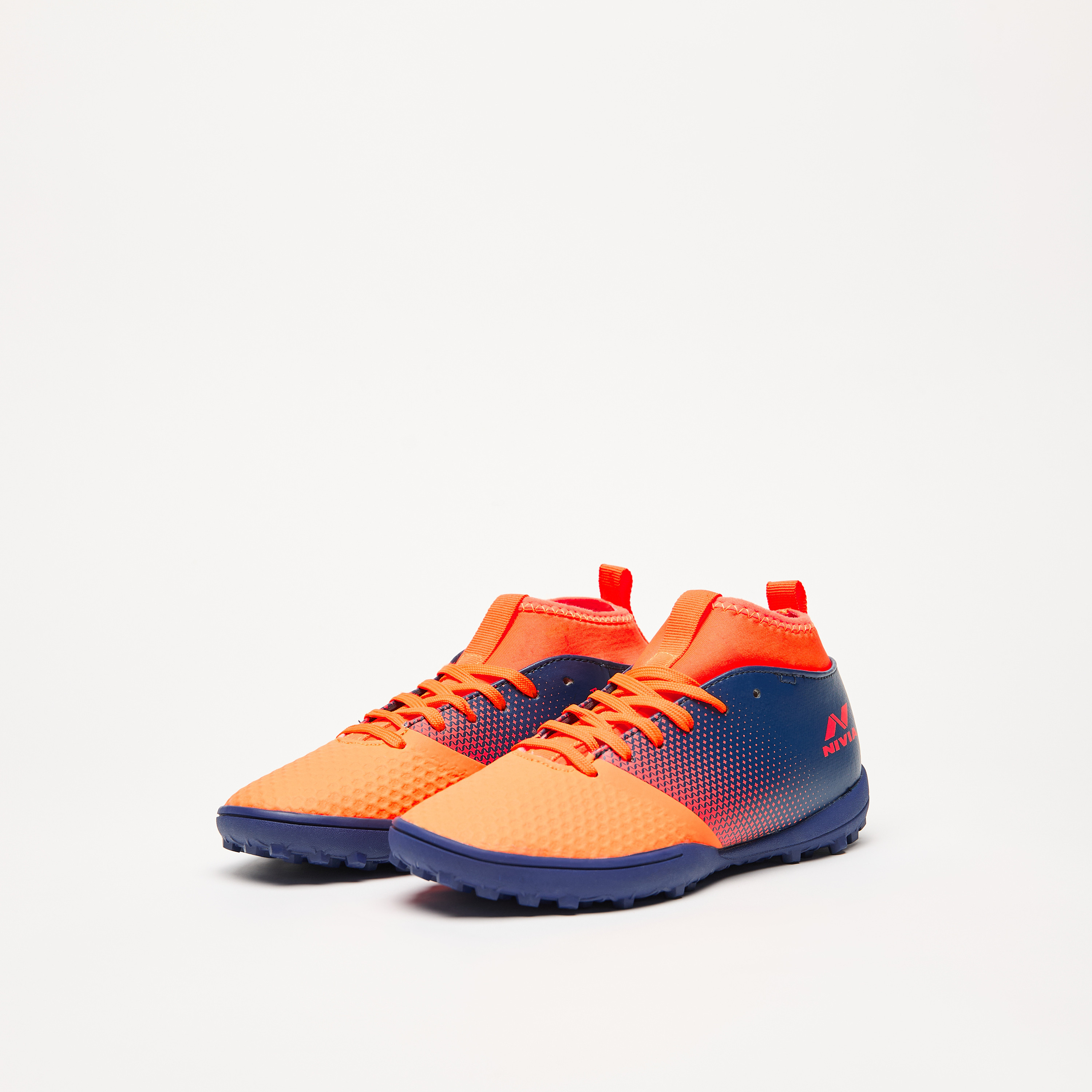 حذاء كرة القدم الداخلية للأرضيات العشبية من نيفيا اشتانج بلون برتقالي للأطفال-sports-boys-shoes-image-2