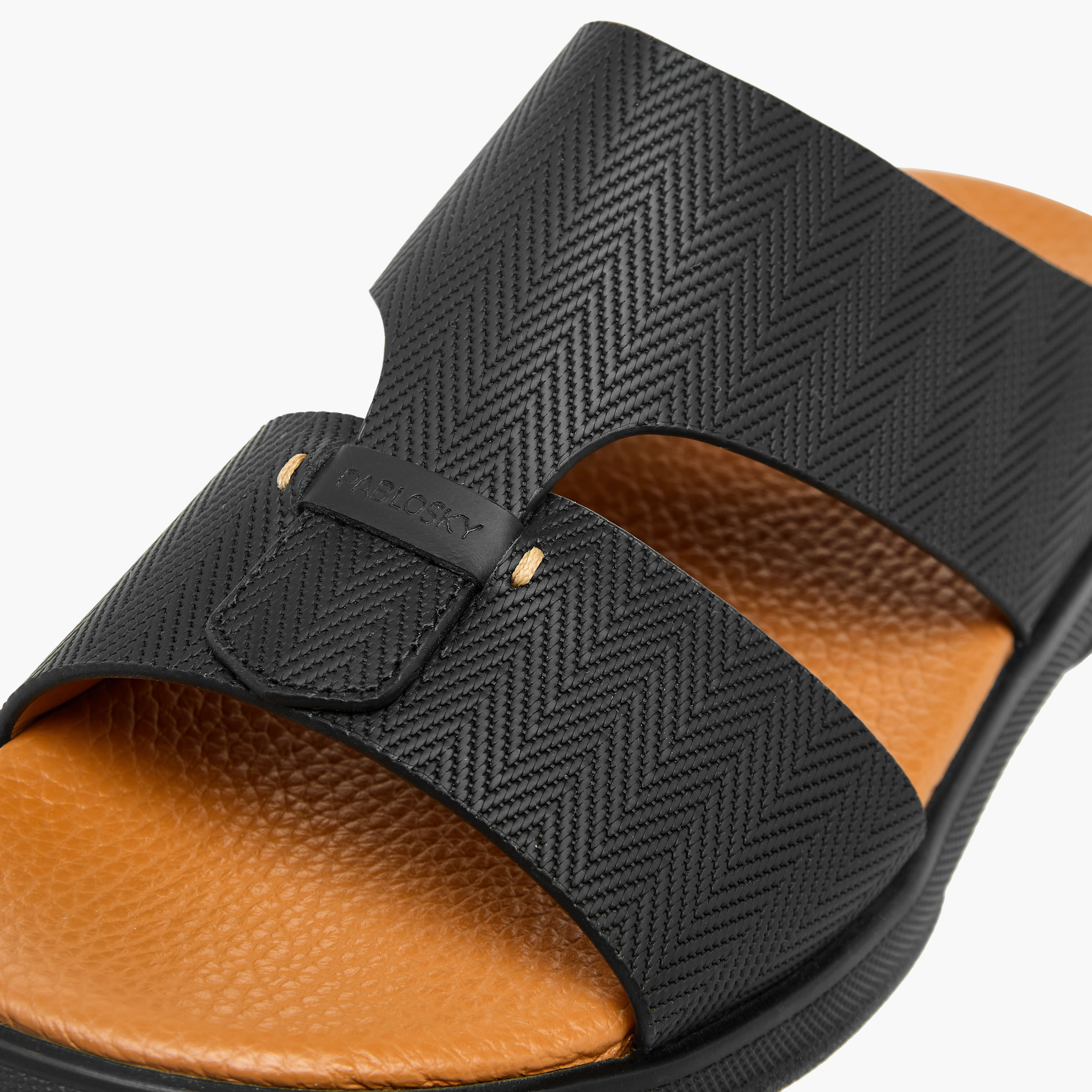 صندل عربي جلد بارز الملمس للأولاد من بابلوفسكي-boys-shoes-sandals-image-4