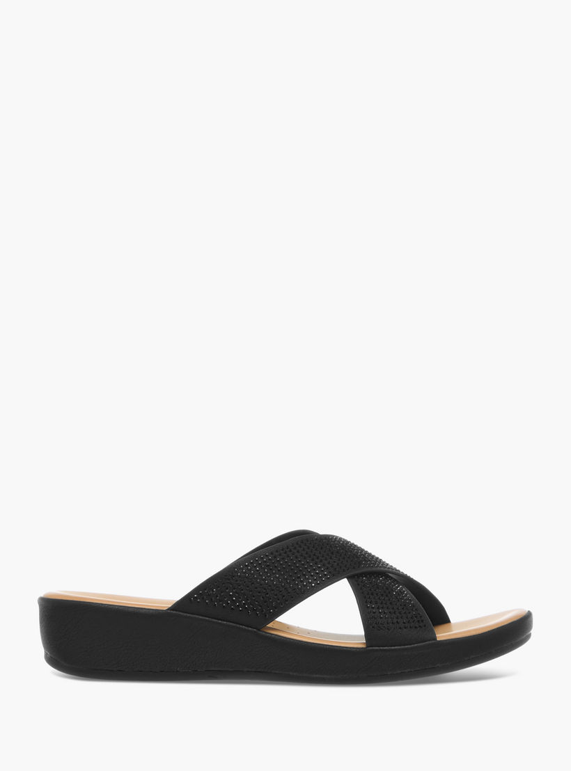 صندل مريح سهل الارتداء مزين بحزام متقاطع من فلورا بيلا-women-shoes-flats-sandals-image-3