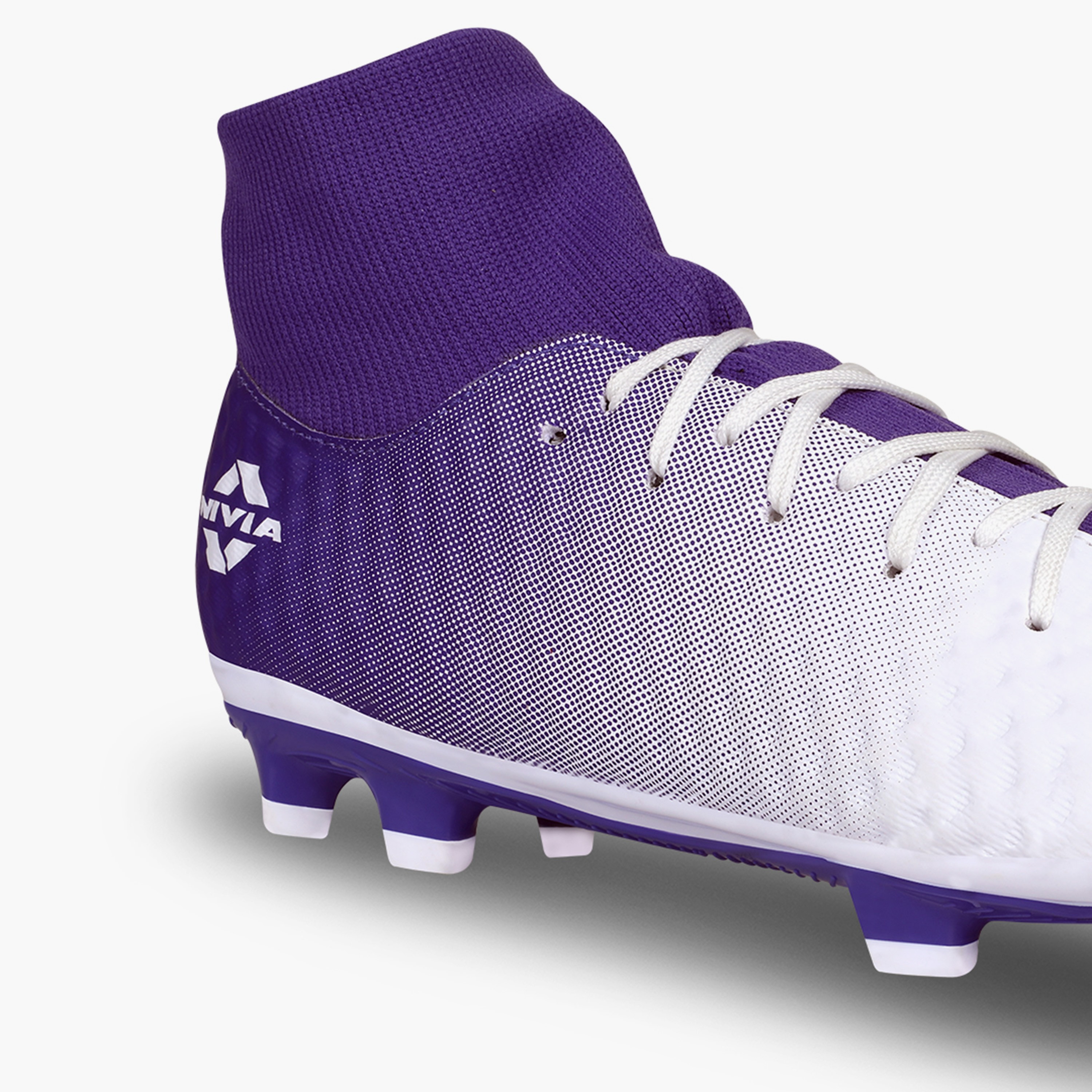 أحذية كرة قدم نيفيا أوسلار بليد 2.0 باللون الأبيض/البنفسجي-sports-gear-football-shoes-firmground-image-10