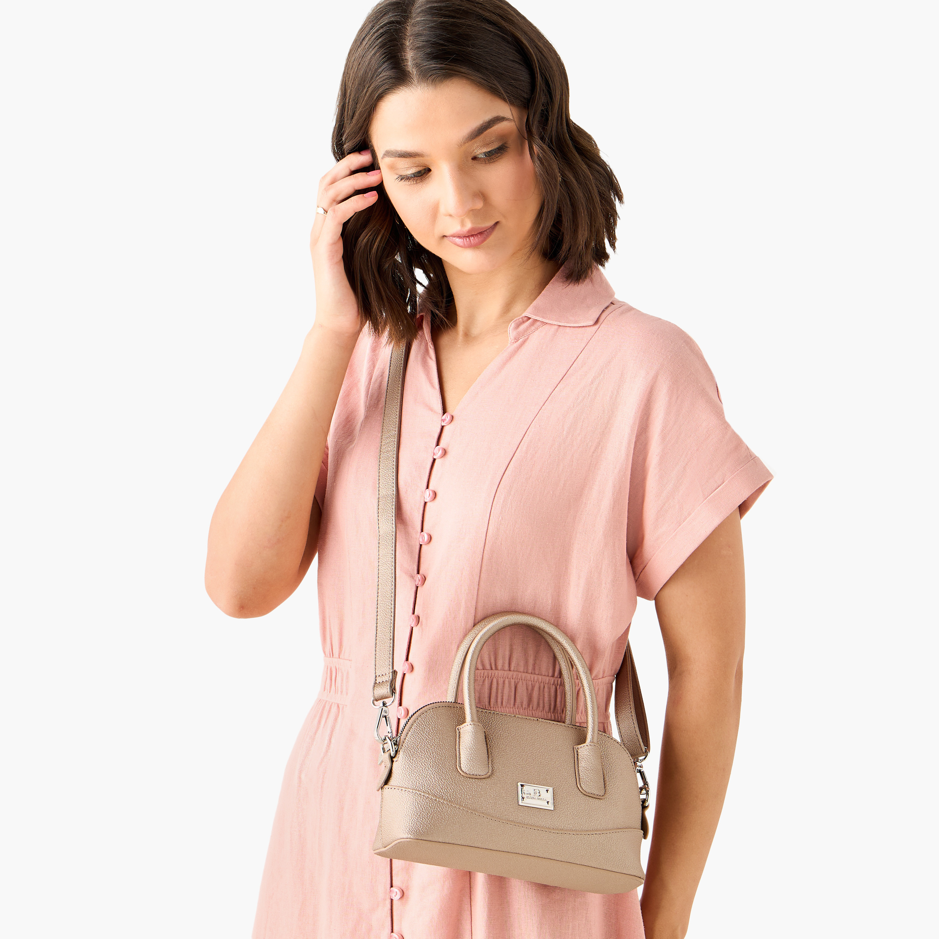 شنطة كروس بودي بارزة الملمس بحزام قابل للفصل وسحاب إغلاق من فلورا بيلا-women-bagsandwallets-handbags-image-9