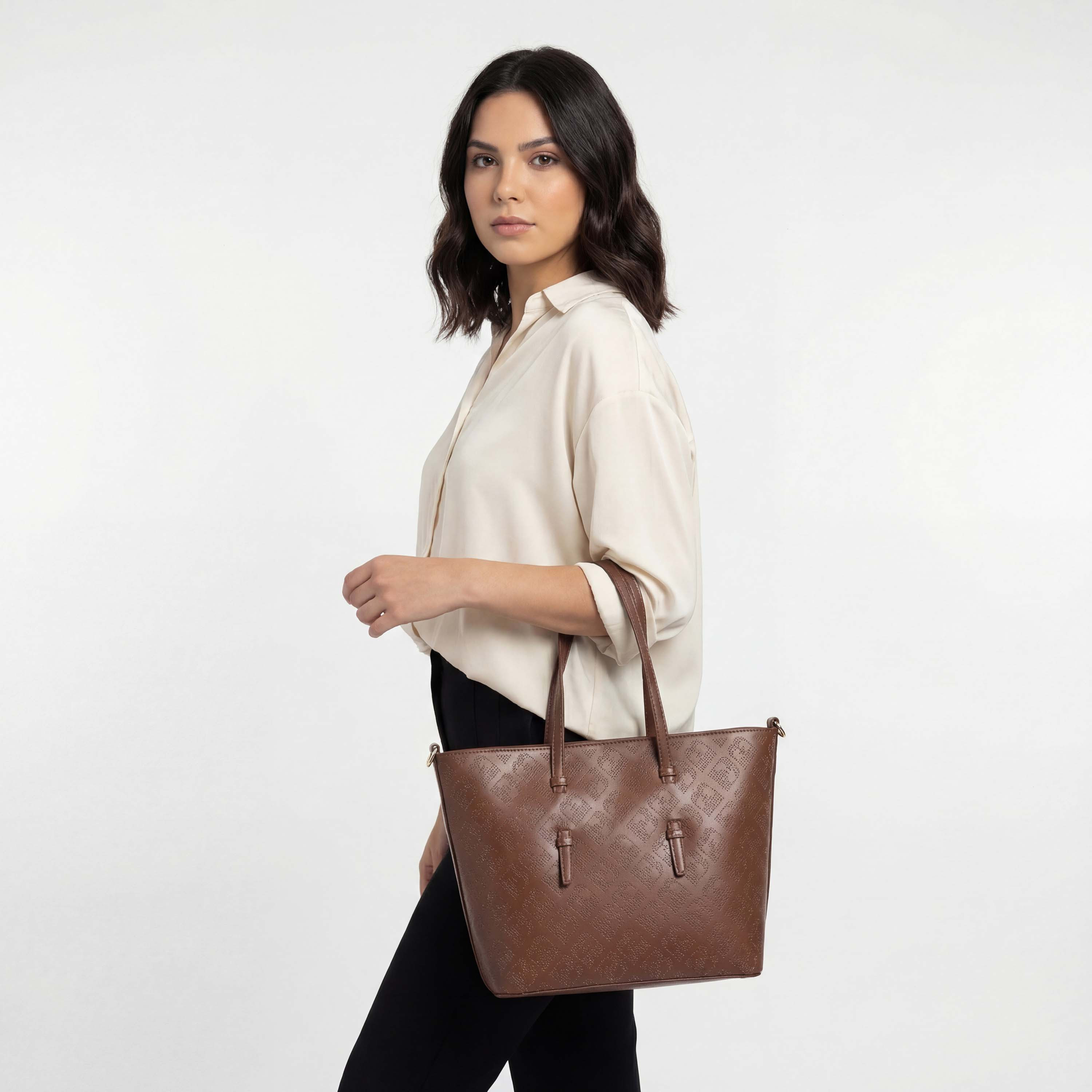 شنطة توتي مفرّغة بالليزر مع حزام كتف قابل للفصل للنساء من فلورا بيلا-women-bagsandwallets-handbags-image-2