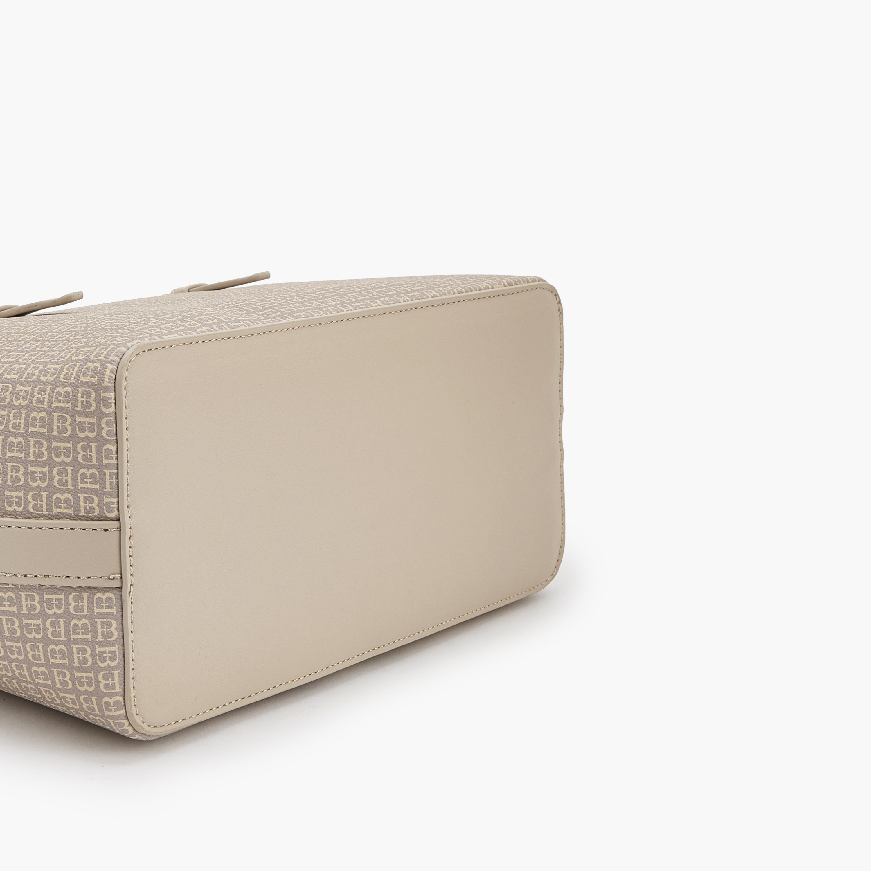 شنطة توت بطبعة مونوغرام وحزام قابل للفصل من فلورا بيلا-women-bagsandwallets-handbags-image-6