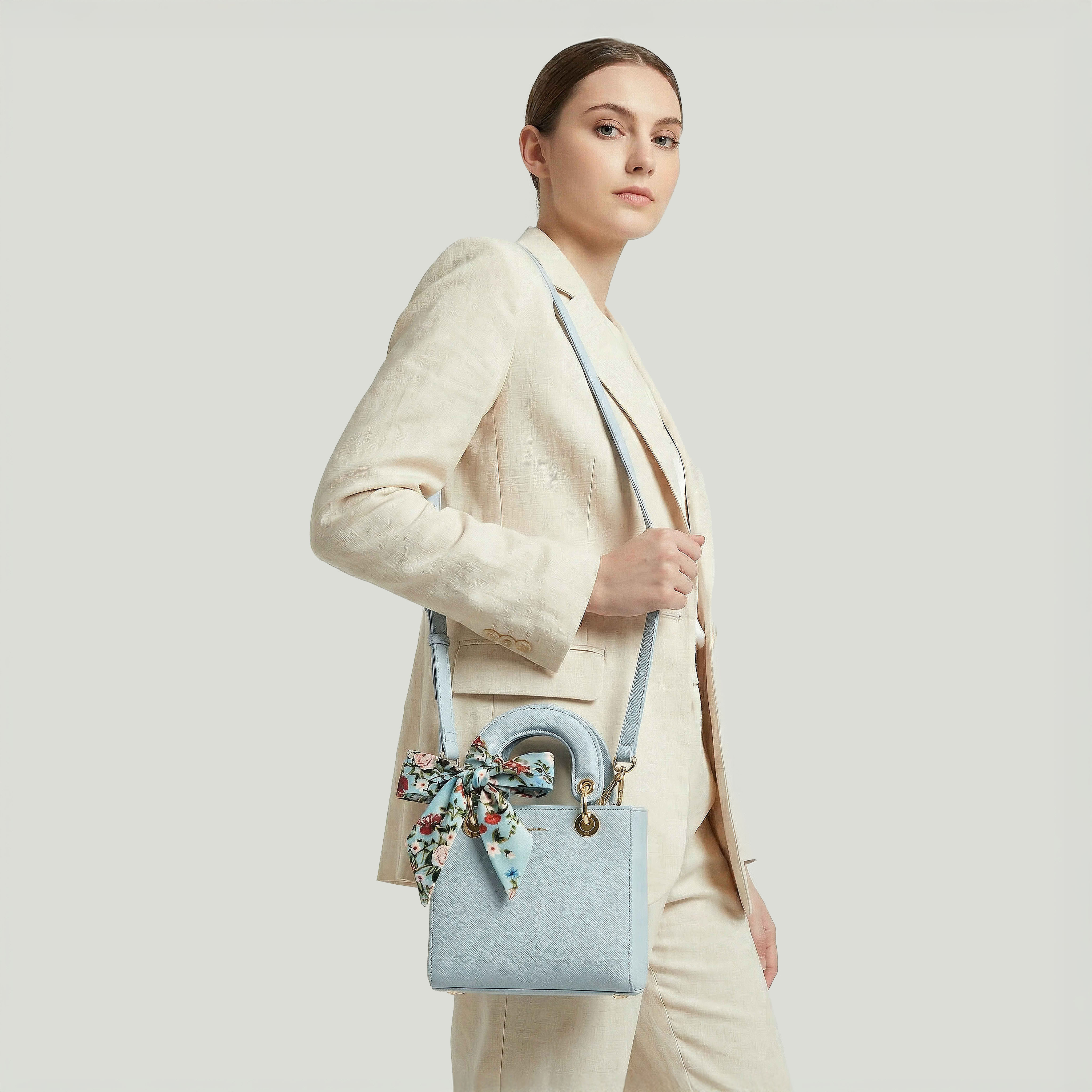 شنطة ساتشيل بارزة الملمس بوشاح بطبعات من فلورا بيلا-women-bagsandwallets-handbags-image-8