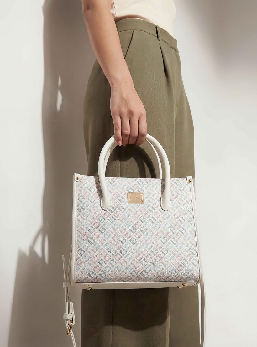 شنطة ساتشيل بحزام قابل للفصل وطبعات مونوجرام من فلورا بيلا-women-bagsandwallets-handbags-image-8