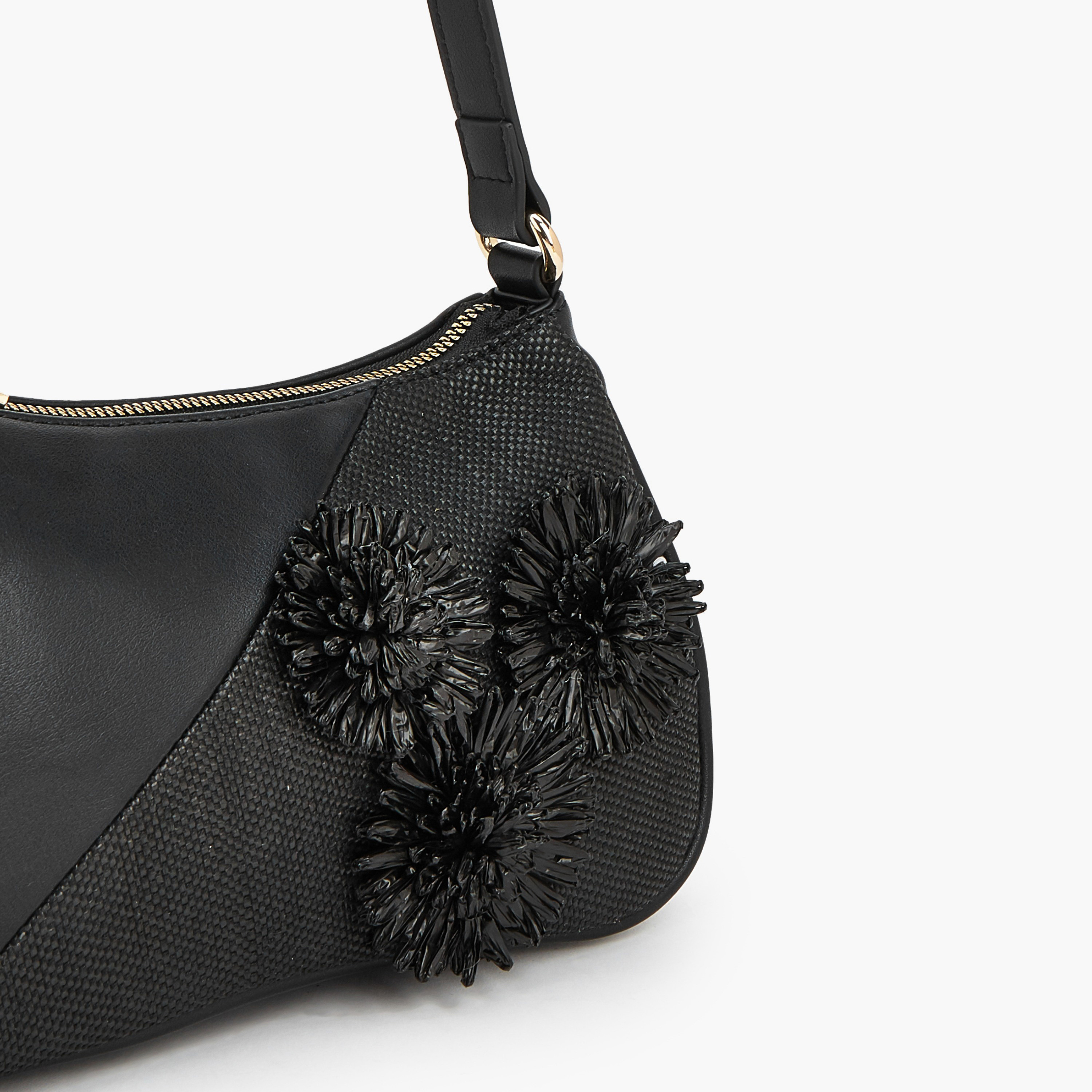 شنطة كتف بزينة ثري دي وسحاب إغلاق من فلورا بيلا-women-bagsandwallets-handbags-image-4