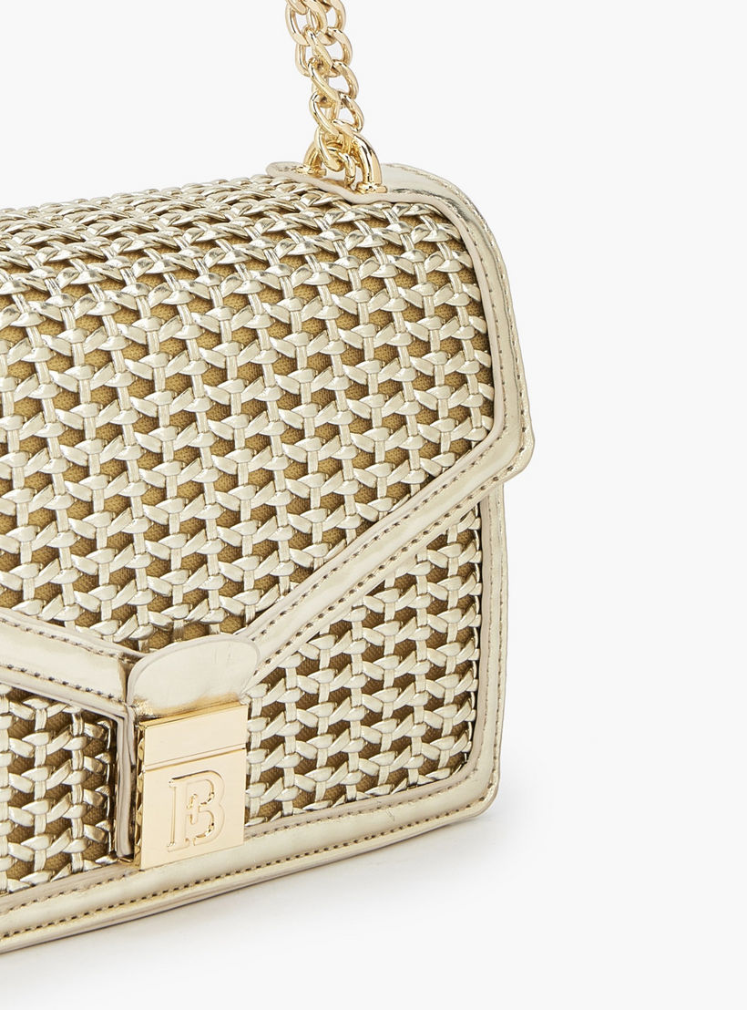 شنطة كروس بودي ميتاليك بارزة الملمس بحزام سلسلة من فلورا بيلا-women-bagsandwallets-handbags-image-5