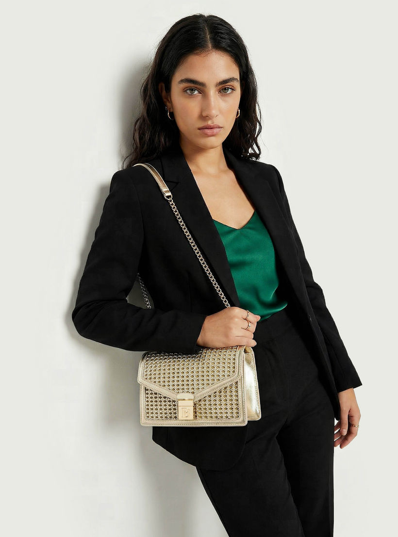 شنطة كروس بودي ميتاليك بارزة الملمس بحزام سلسلة من فلورا بيلا-women-bagsandwallets-handbags-image-2