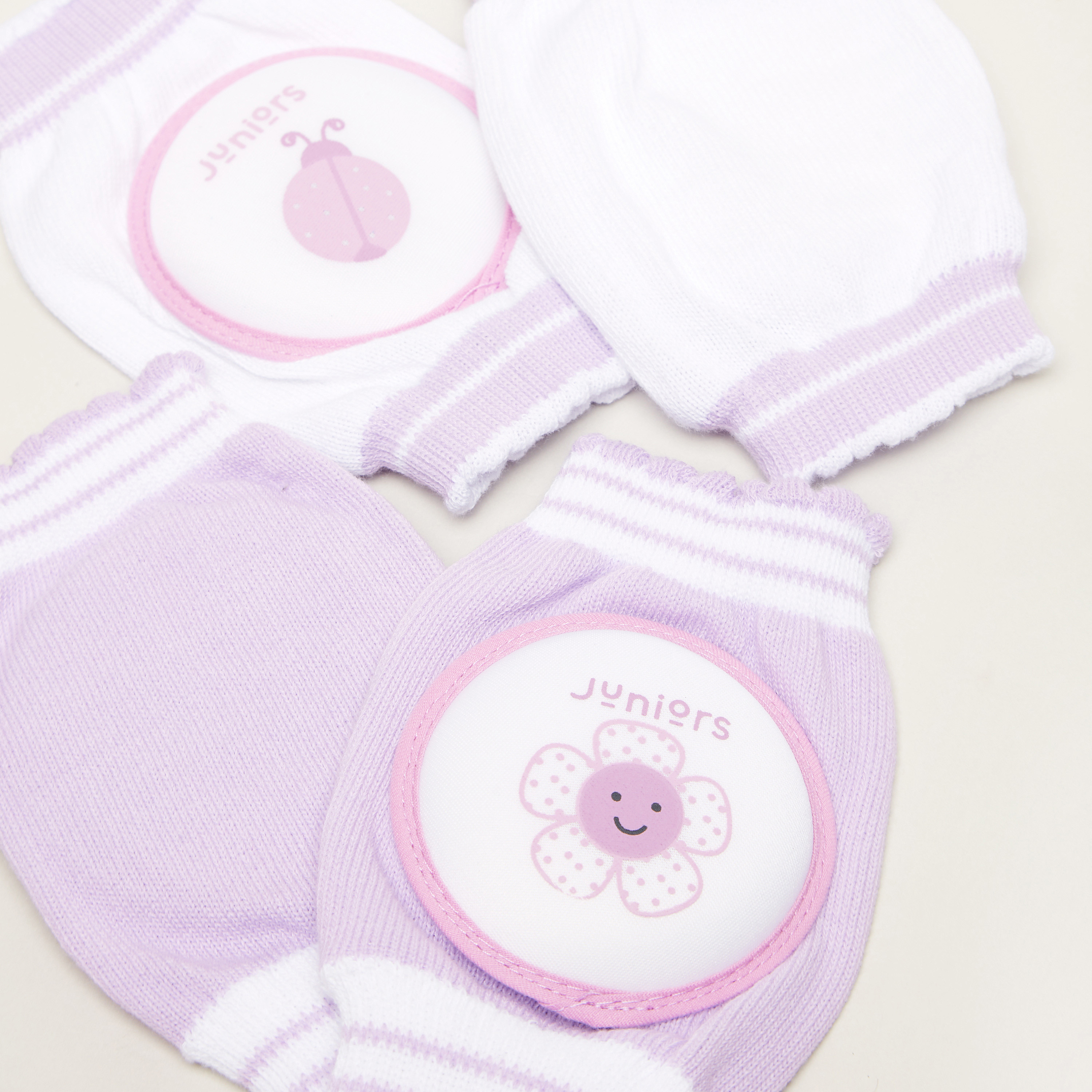 واقي للركبة بطبعات من جونيورز - عبوة من قطعتين-baby-healthandsafety-babyproofing-image-3