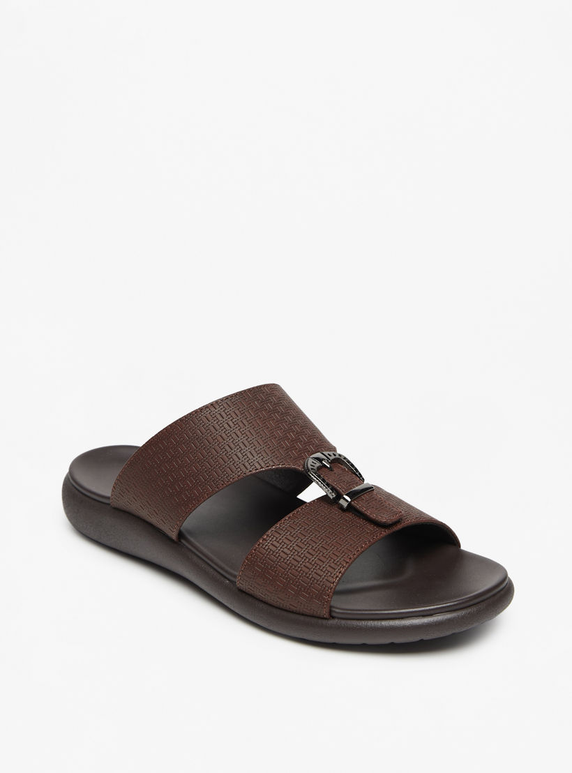 صندل مريح سهل الارتداء بإبزيم للرجال من إل بي إل من شو إكسبريس-cpmen-footwear-sandals-image-1
