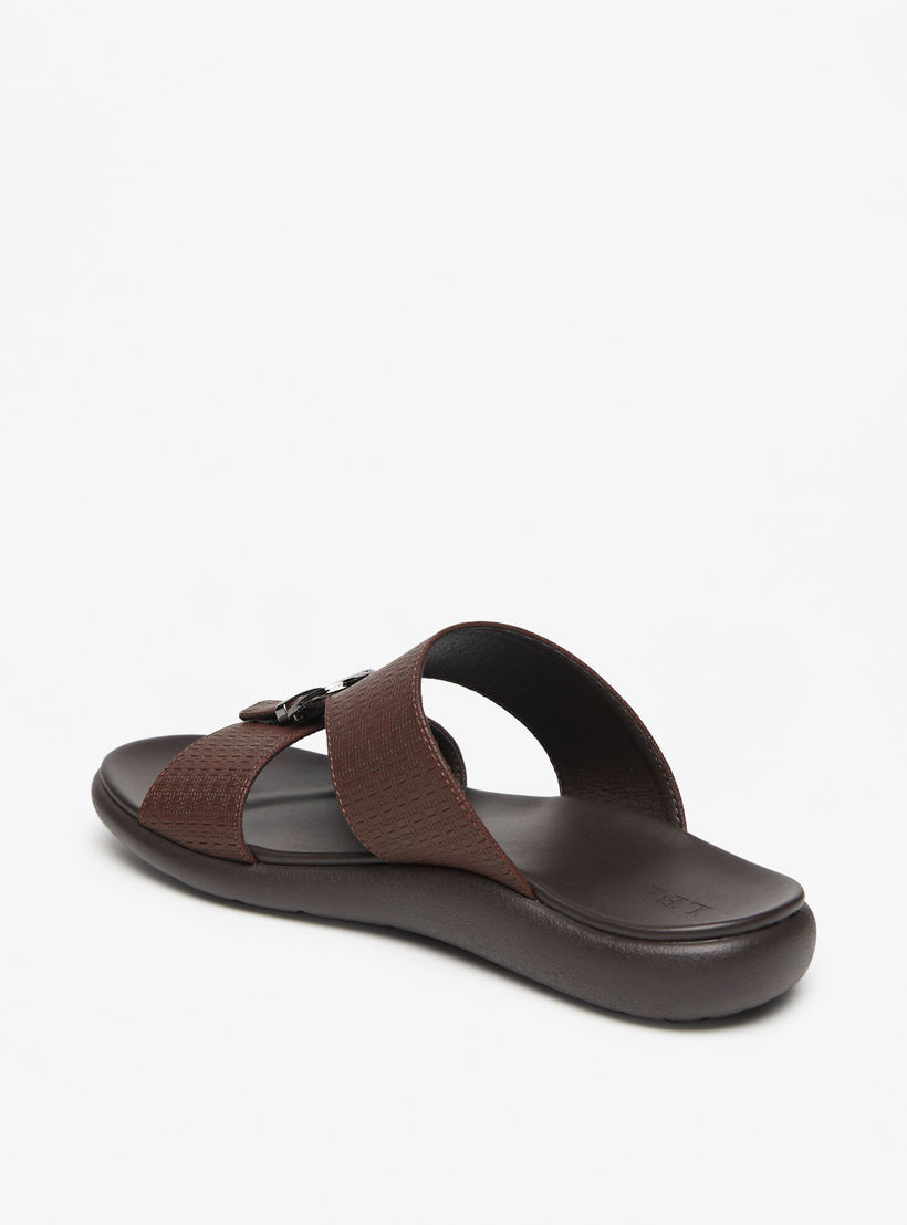 صندل مريح سهل الارتداء بإبزيم للرجال من إل بي إل من شو إكسبريس-cpmen-footwear-sandals-image-3