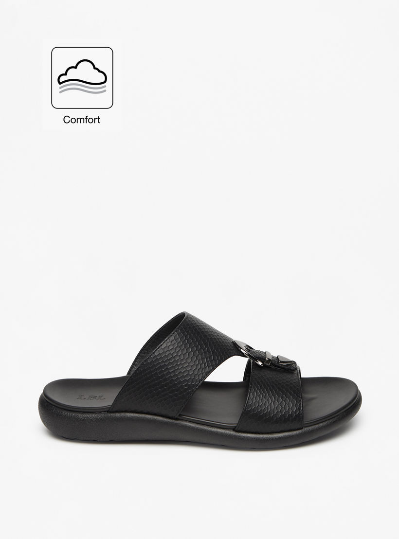 صندل مريح سهل الارتداء بارز الملمس بإبزيم للرجال من إل بي إل من شو إكسبريس-cpmen-footwear-sandals-image-2