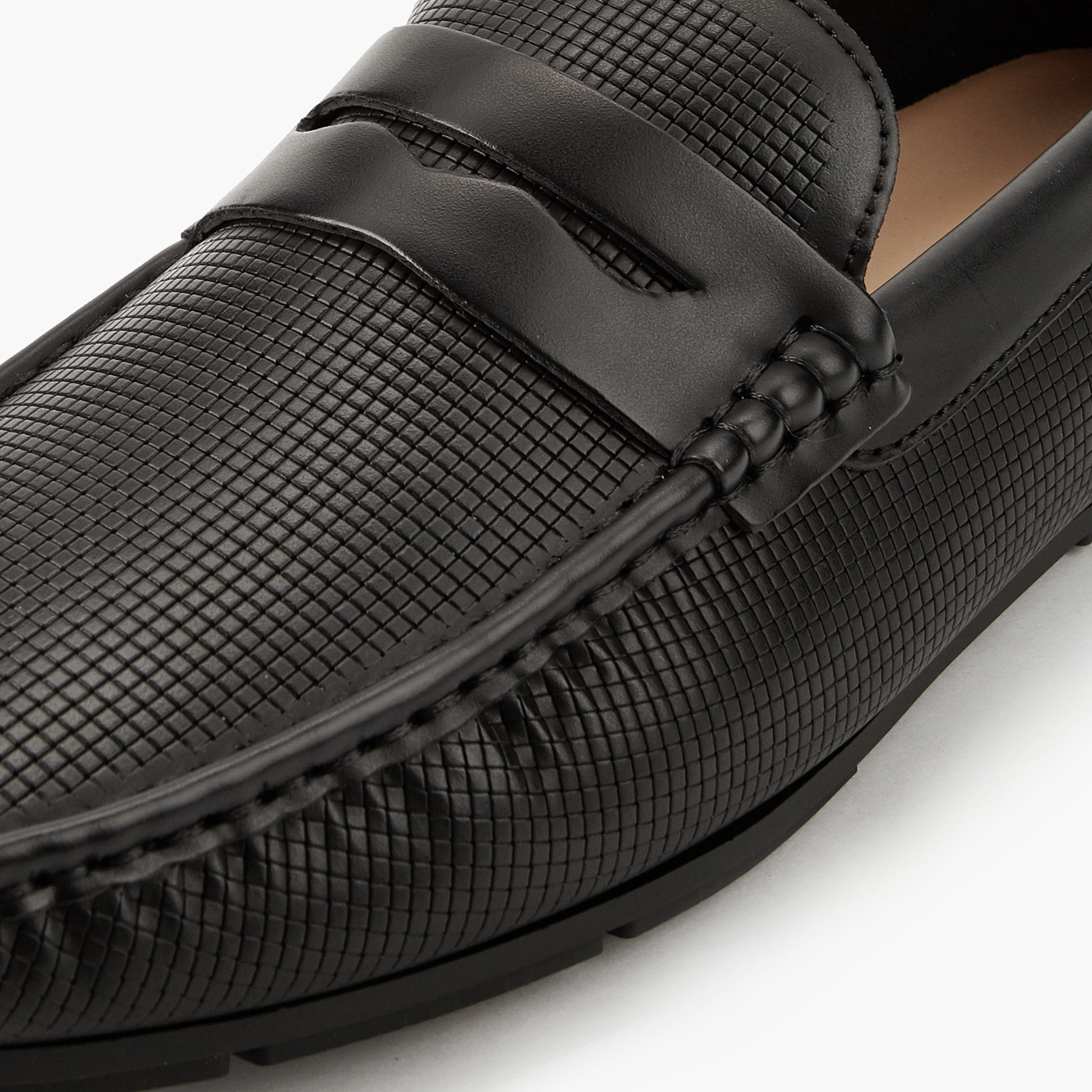 حذاء لوفر بملمس وافل بارز للرجال من إل بي إل من شو إكسبريس-men-shoes-loafersandmoccasins-image-4