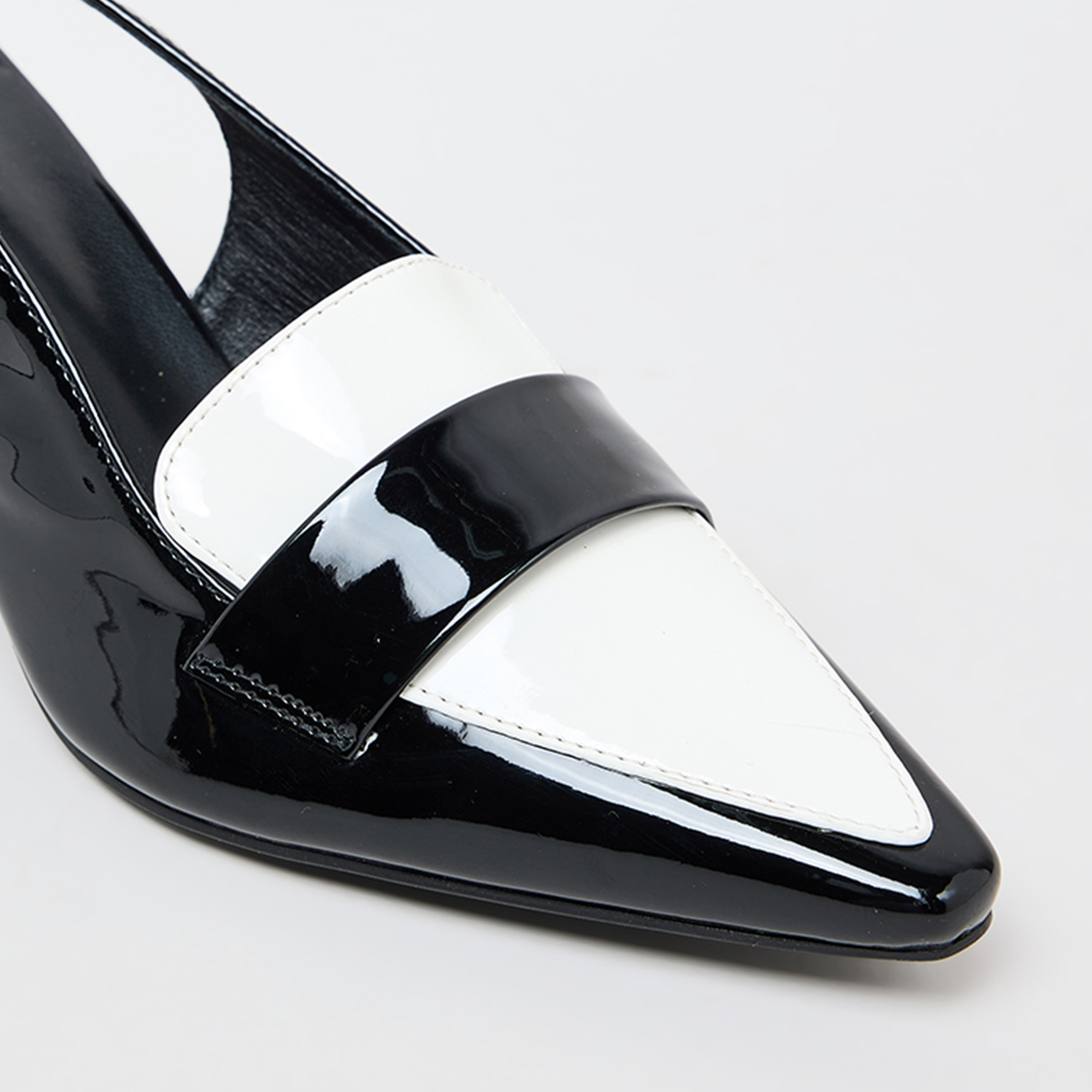 ناين ويست - حذاء نسائي بكعب عالٍ مزود بإبزيم | FEE2552-1-women-shoes-heels-image-2