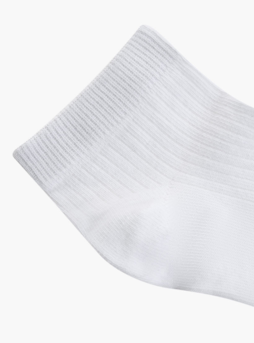 طقم جوارب 7 أزواج مضلّعة بطول الكاحل من جونيورز-girls-accessories-socks-image-5