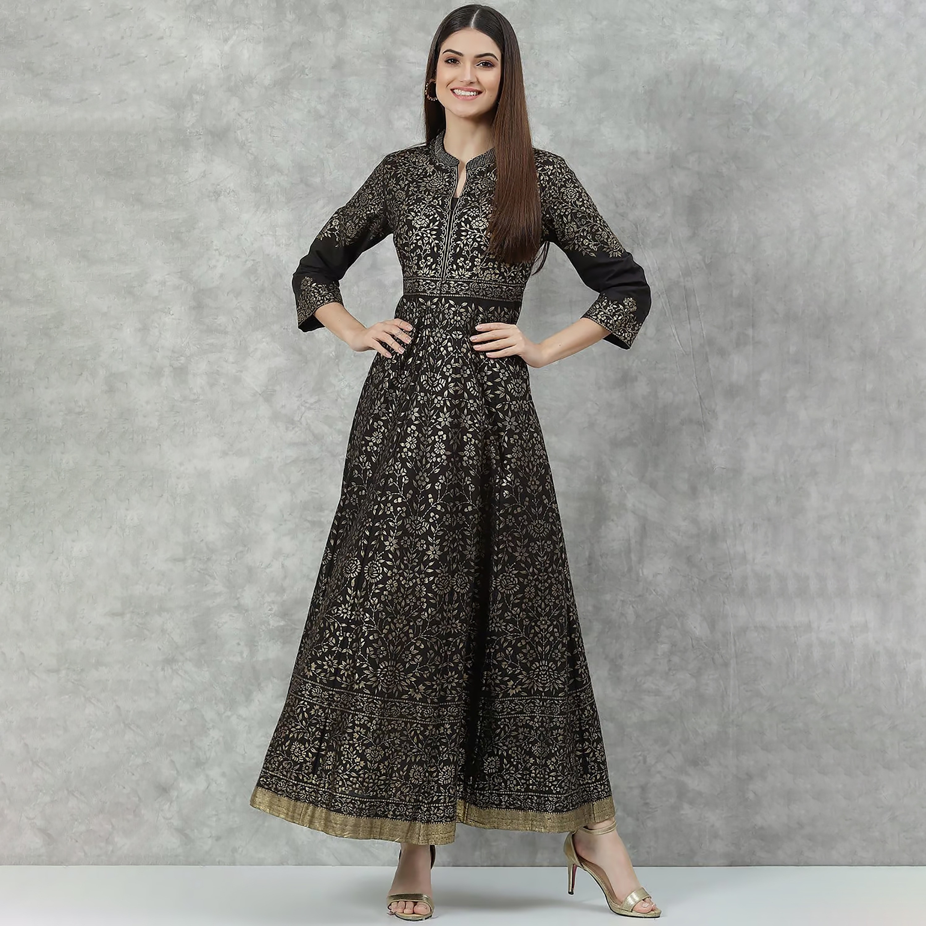 فستان قطني ماكسي واسع بياقة ماندارين مع طبعة فويل من بيبا-women-clothing-ethnicwear-dresses-image-1