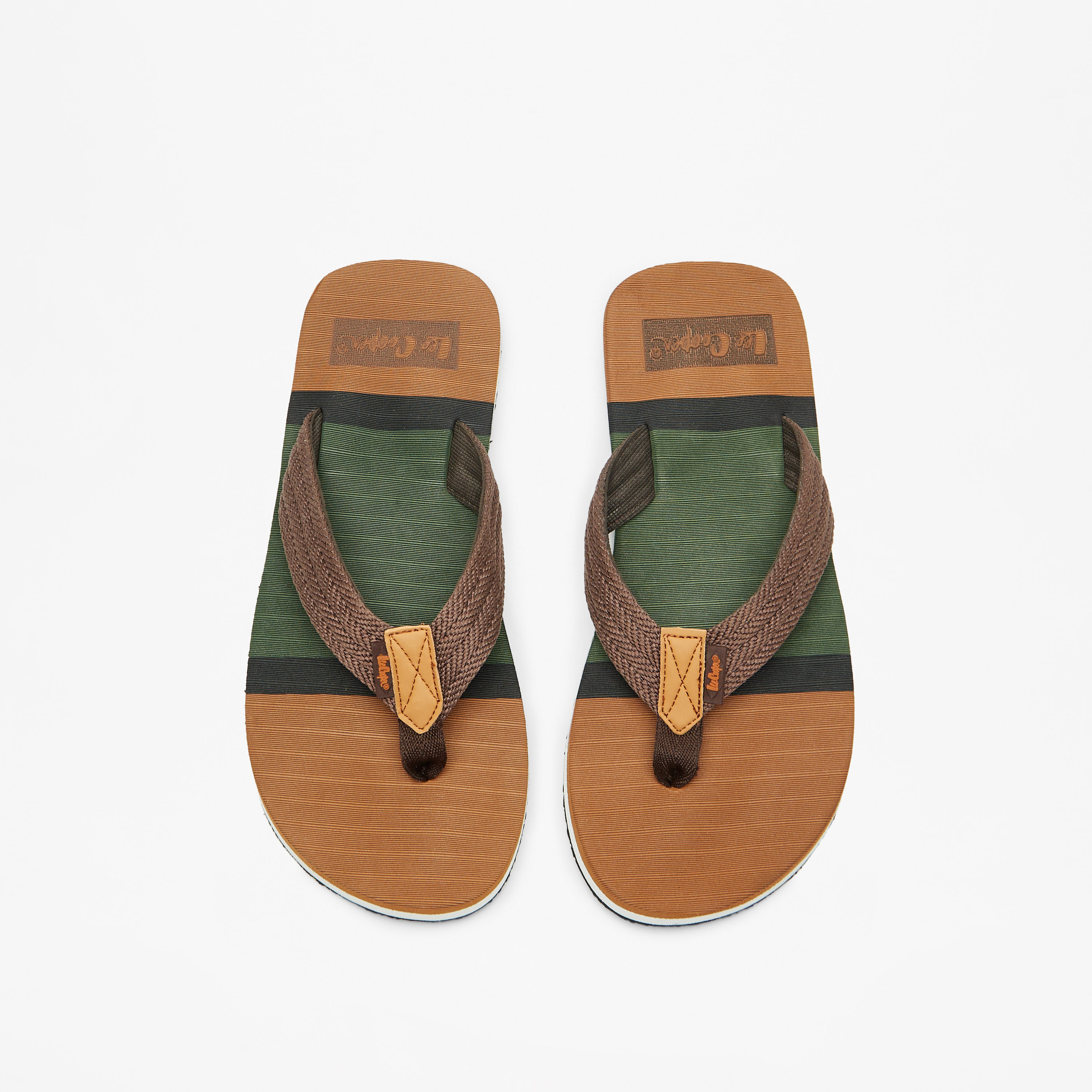 Lee cooper flip hot sale flops online shopping